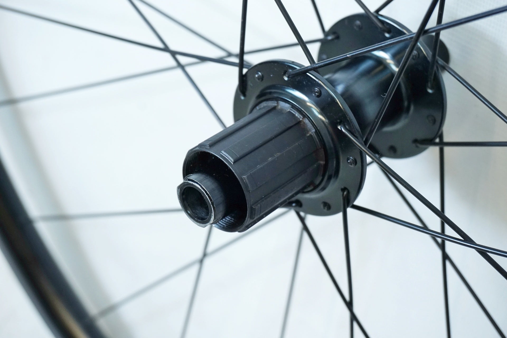 BONTRAGER 「ボントレガー」 AFFINITY TLR DISC シマノ11S ホイールセット / 有明ガーデン店