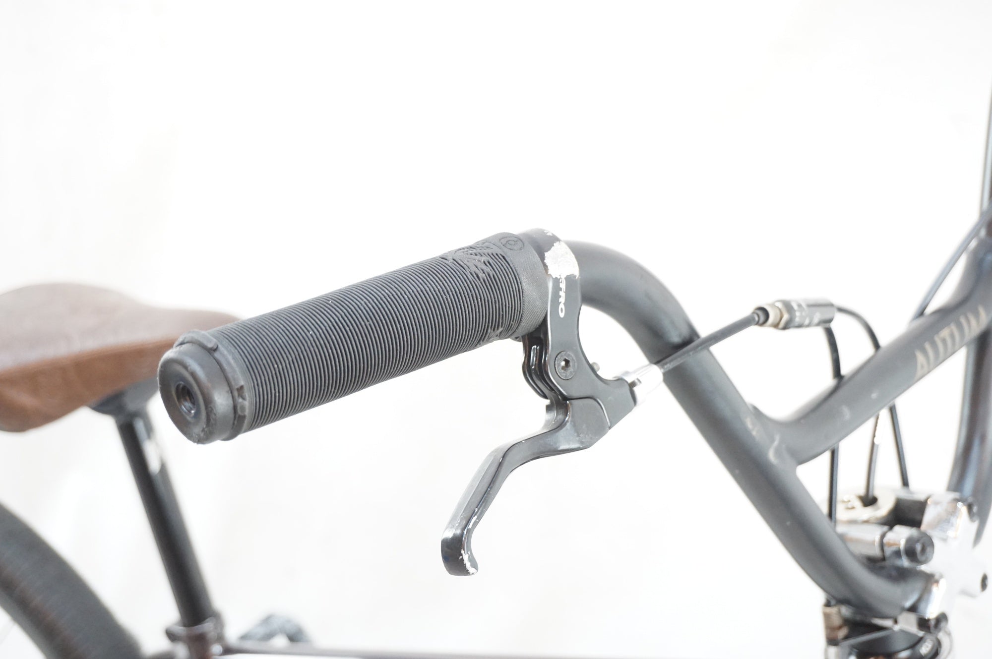NOUS 「ヌース」 RAW V3 年式不明 20インチ BMX / 浦和ベース