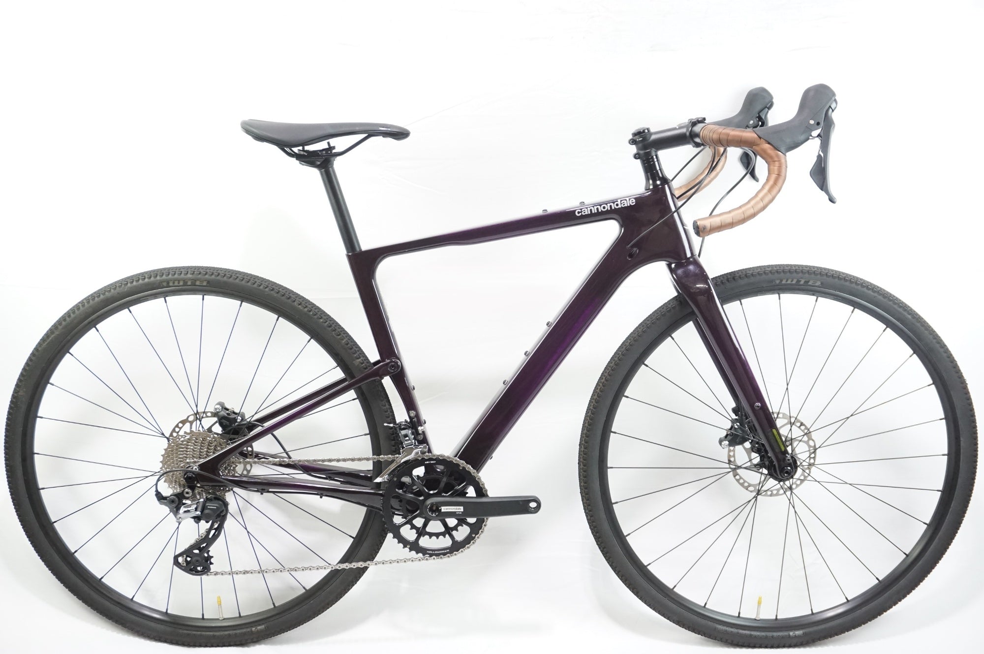 キャノンデールの2021モデル登場！ リッチ＆ディープなカラー