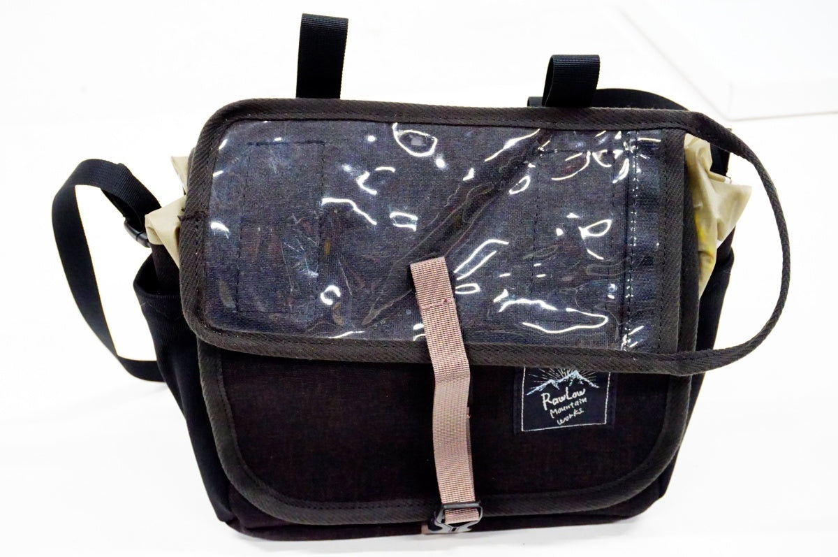 RAWLOW MOUNTAIN WORKS 「ロウロウマウンテンワークス」 フロントバッグ / 名古屋大須店