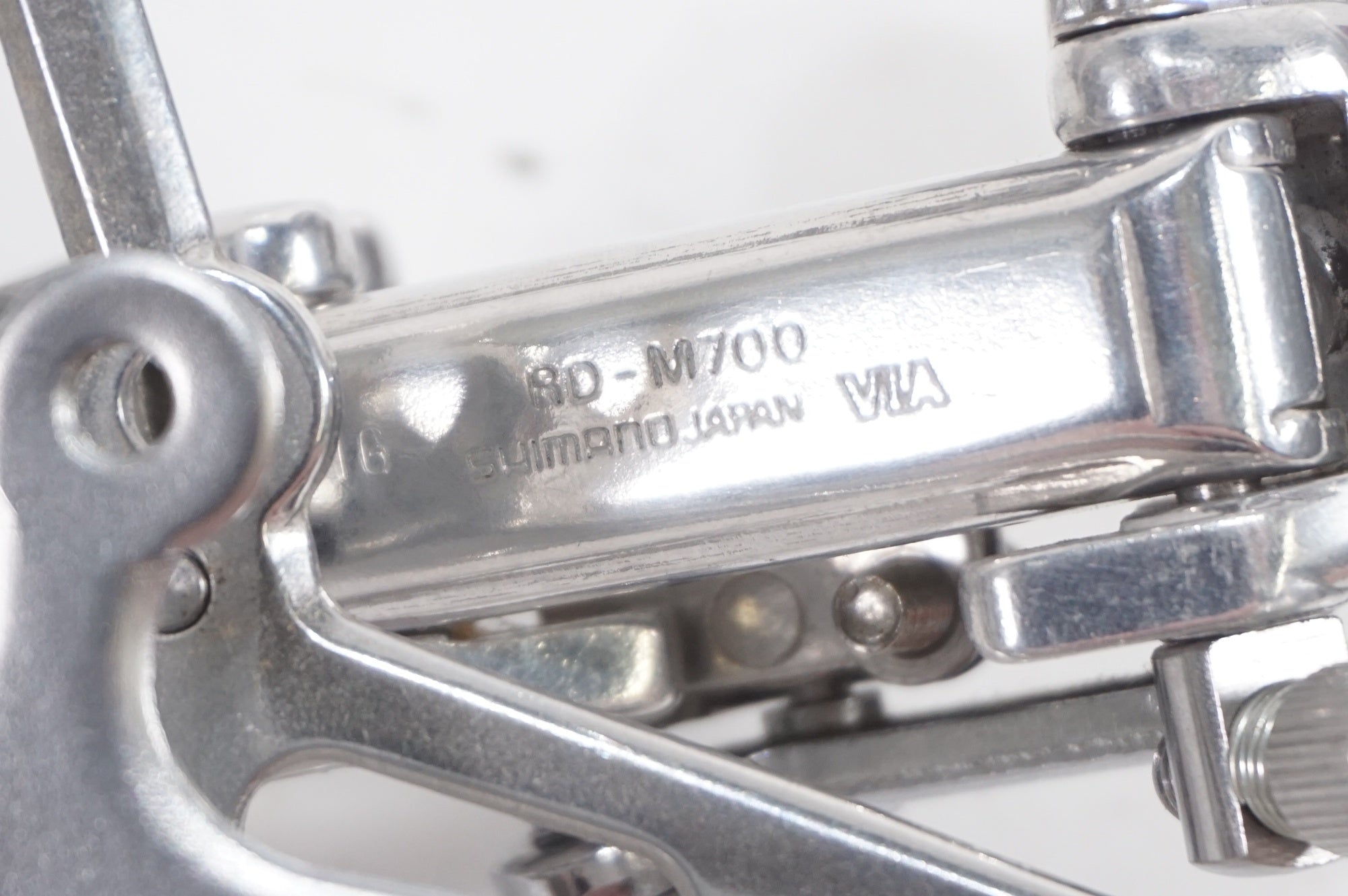 SHIMANO 「シマノ」 DEORE XT RD-M700 リアディレイラー / AKIBA店