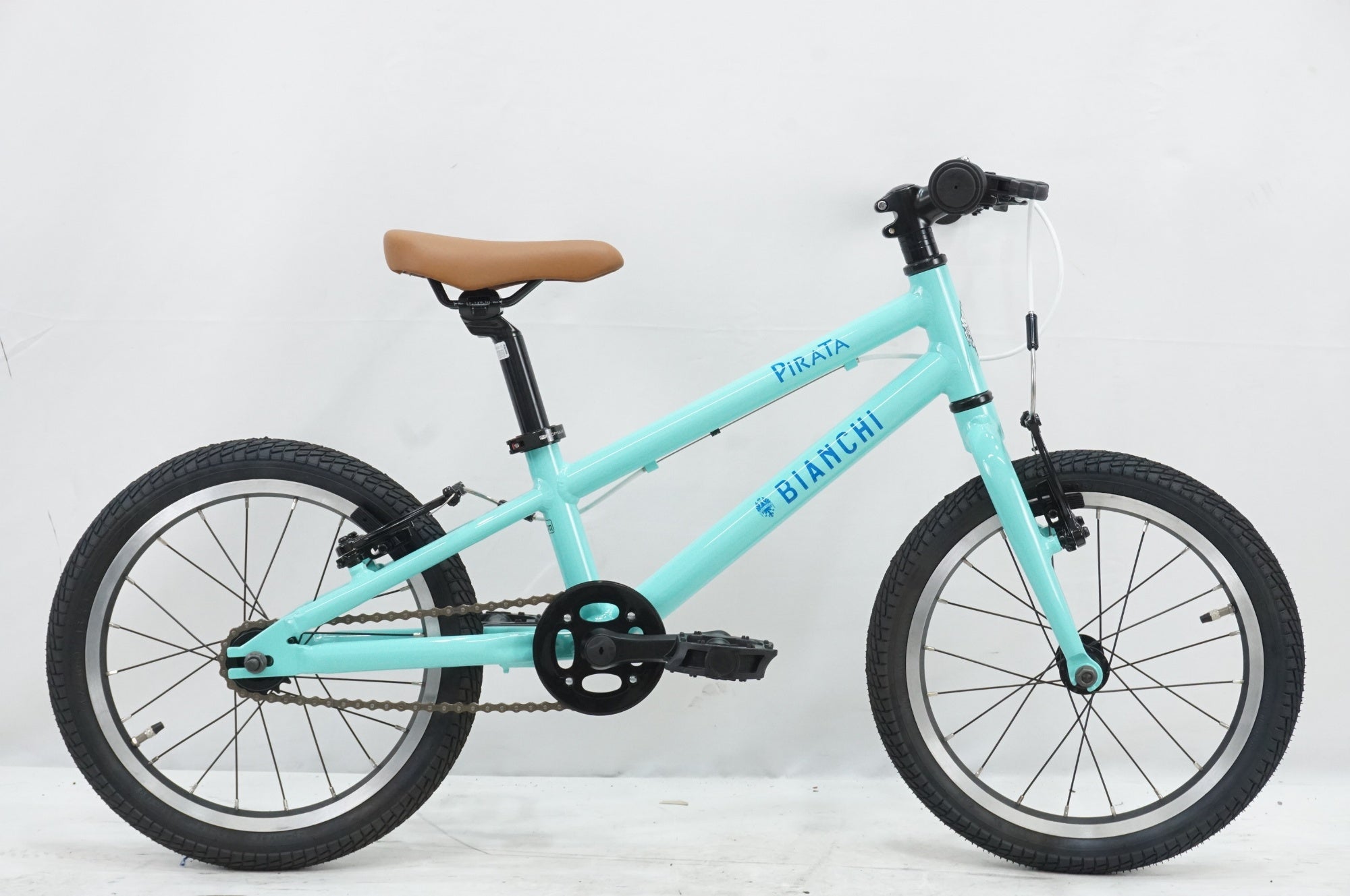 有名ブランド PIRATA16 「ビアンキ」 BIANCHI 2022年モデル キッズ 16インチ 自転車本体