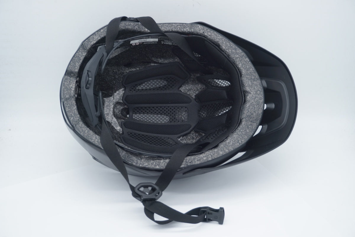 OGK KABUTO 「オージーケーカブト」 REZZA-3 M-L(57-60cm)サイズ ヘルメット / 滋賀大津店