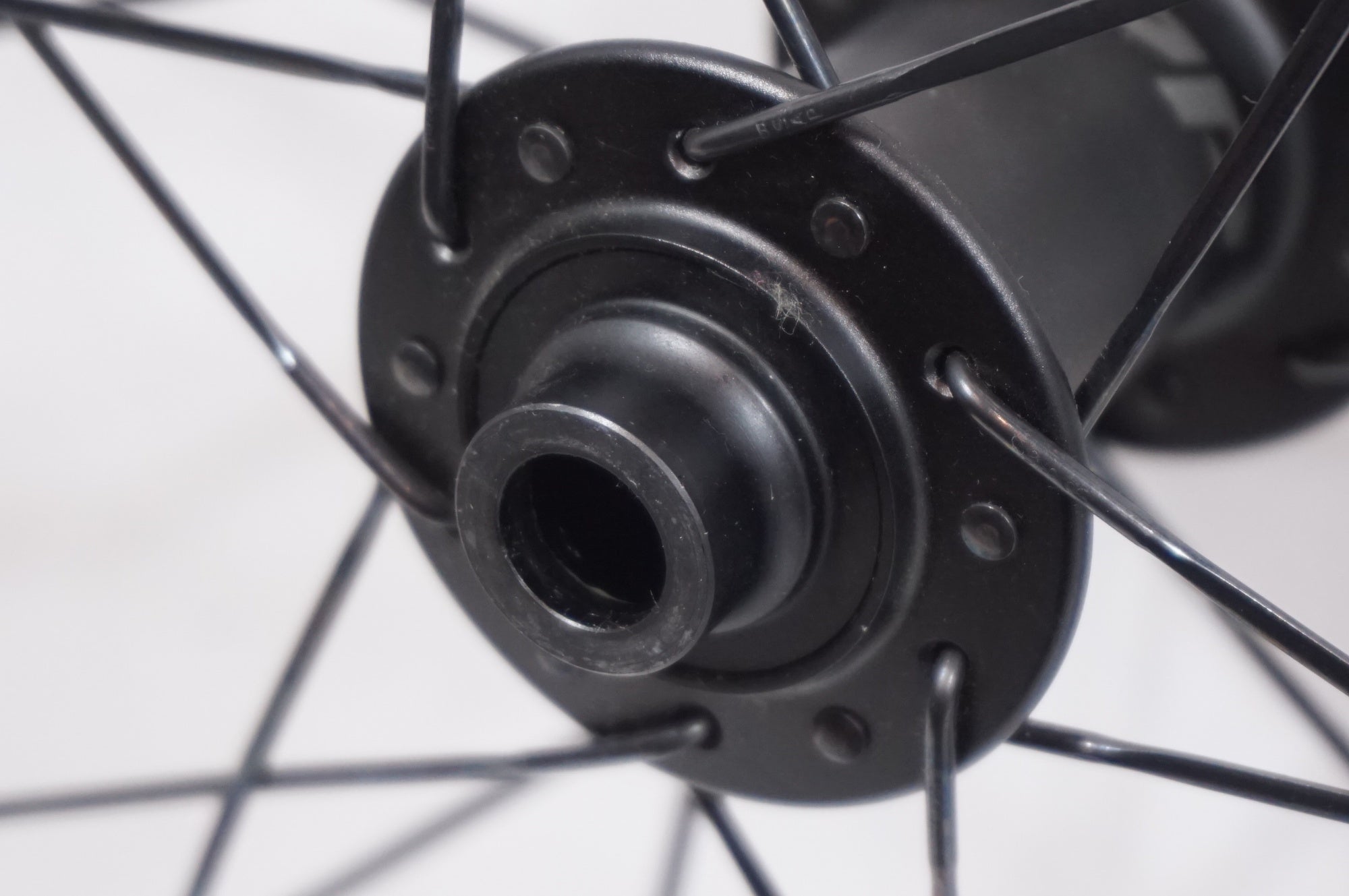 ZIPP 「ジップ」 303S TUBELESS DISC SHIMANO11s ホイールセット / 世田谷店