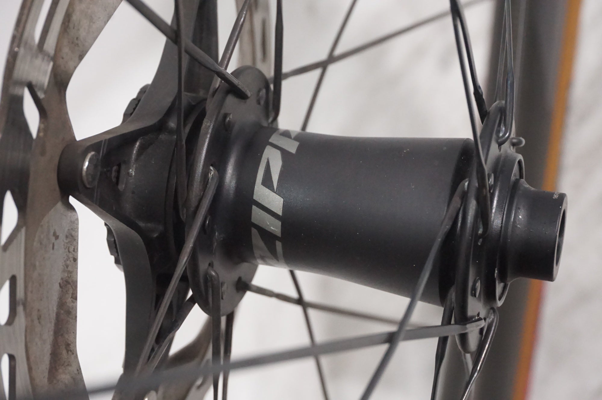 ジャンク ZIPP 「ジップ」 303 FIRECREST DISC シマノ11速 ホイールセット / AKIBA店