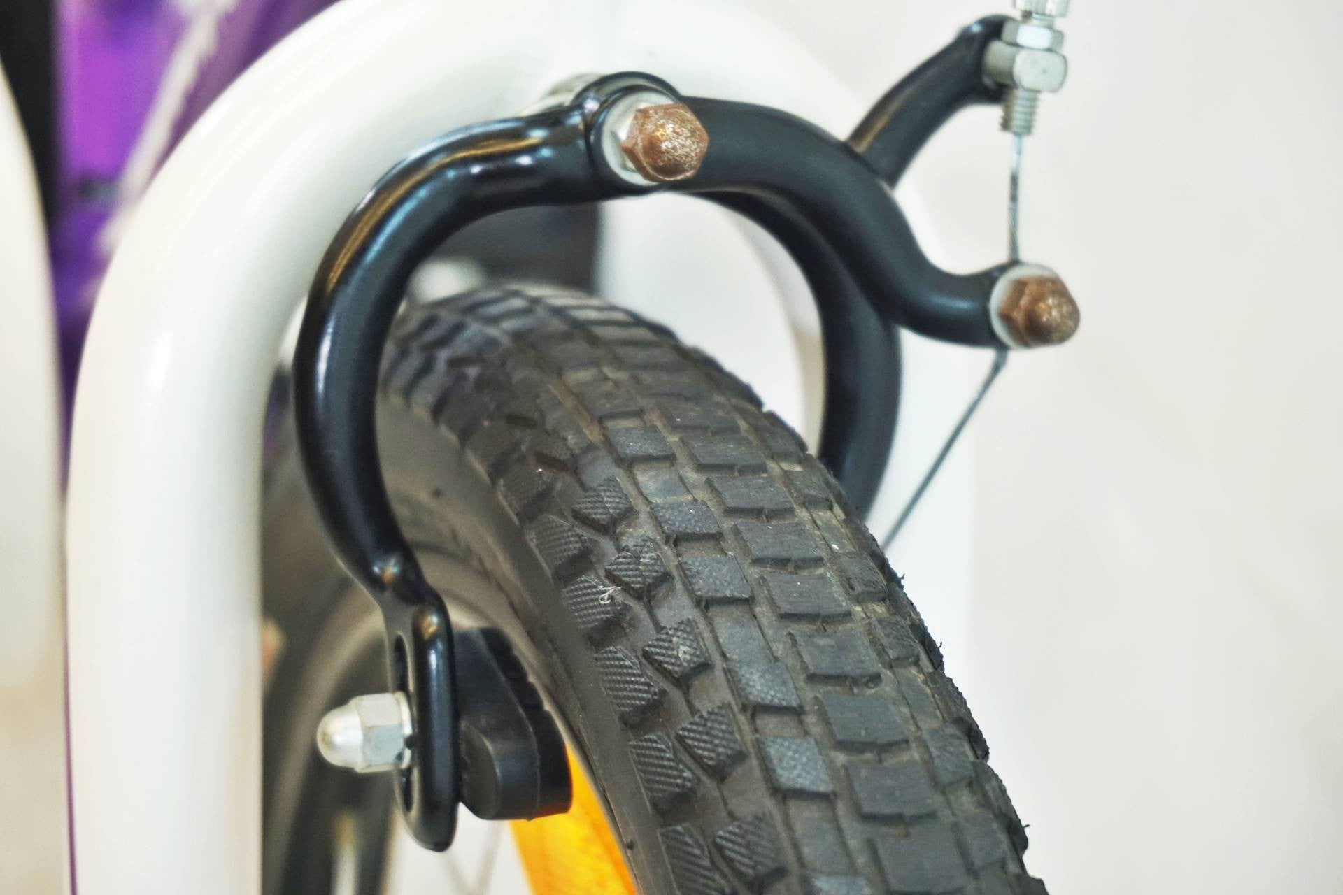 SPECIALIZED 「スペシャライズド」 HOT ROCK 16 2016年モデル 16インチ キッズバイク / 有明ガーデン店