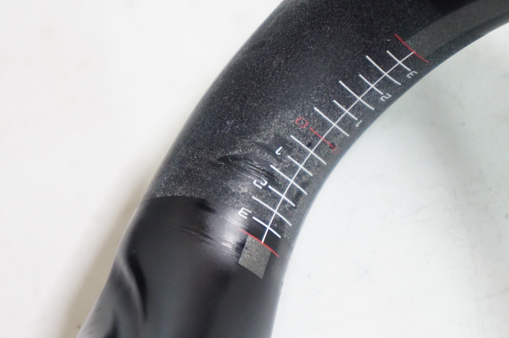 KUOTA 「クオータ」 KATCH RUDDER HB φ31.8 420mm カーボン ハンドル / 熊谷本店