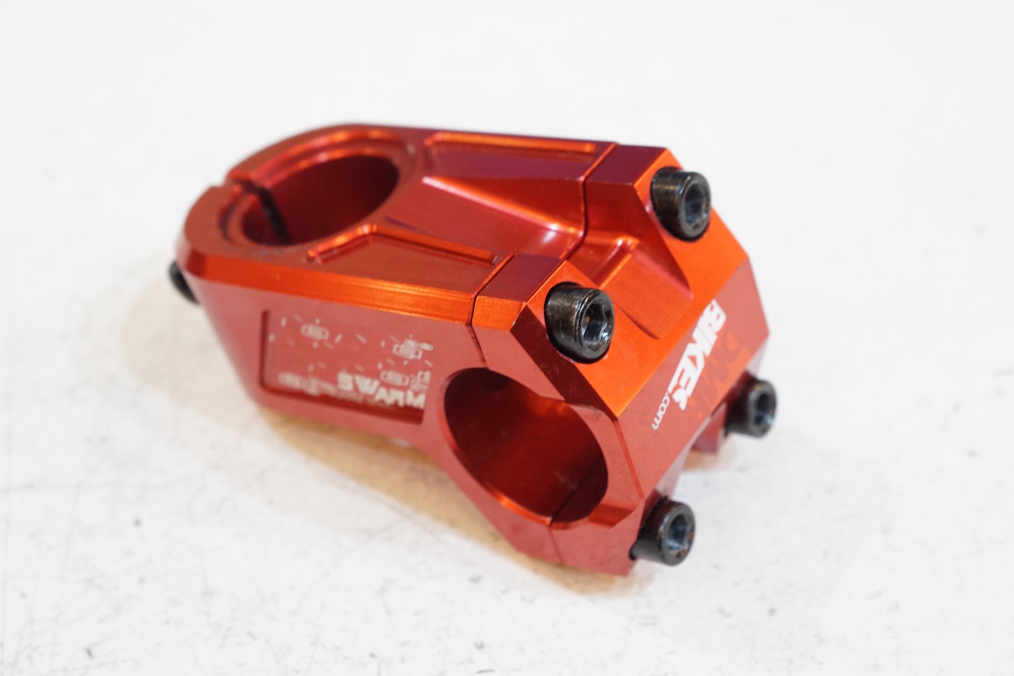 DMR 「ディーエムアール」 BIKES φ31.8 50mm ステム / バイチャリ浦和ベース