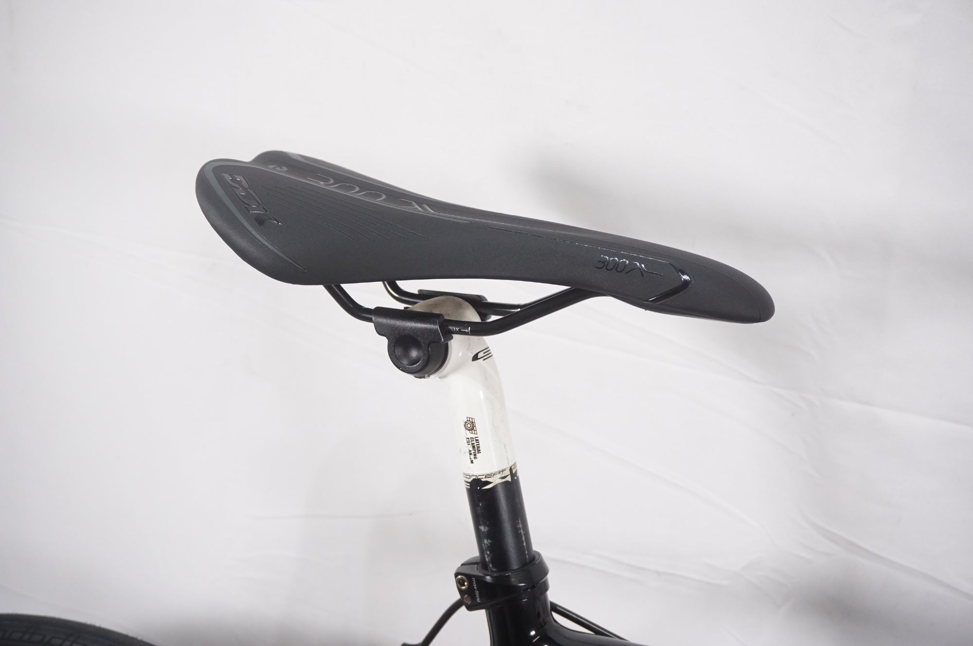 FOCUS 「フォーカス」 IZALCO 2010年モデル ロードバイク / AKIBA店