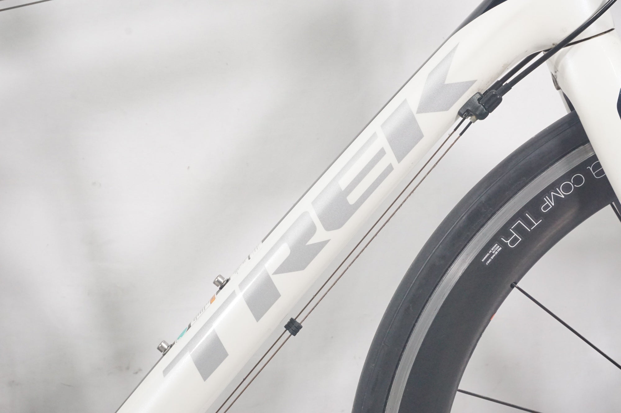 TREK 「トレック」 DOMANE S6 2017年モデル ロードバイク / AKIBA店