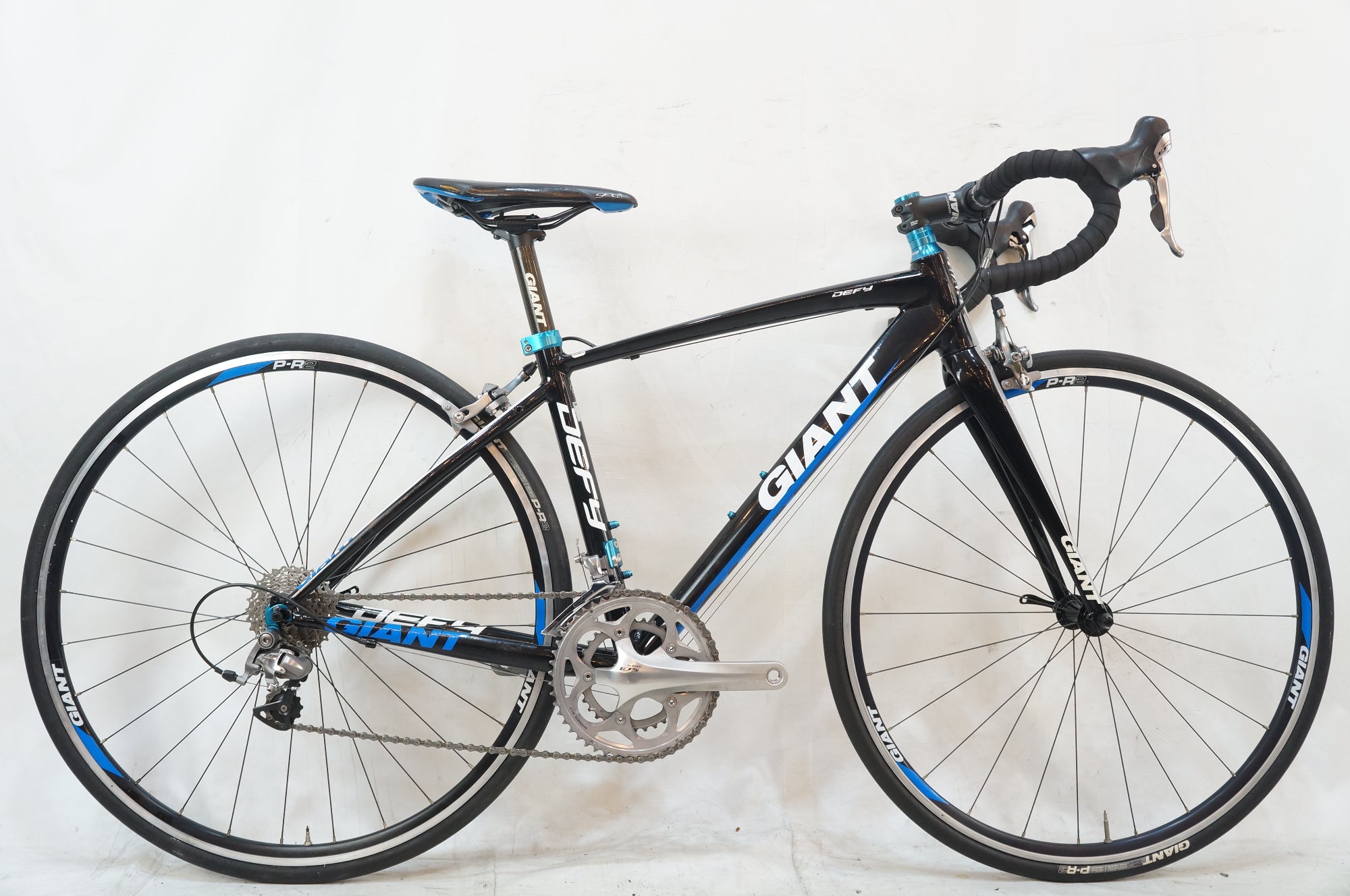 giantロードバイク　2011年製 GIANT 「ジャイアント」 DEFY1 2011年モデル ロードバイク