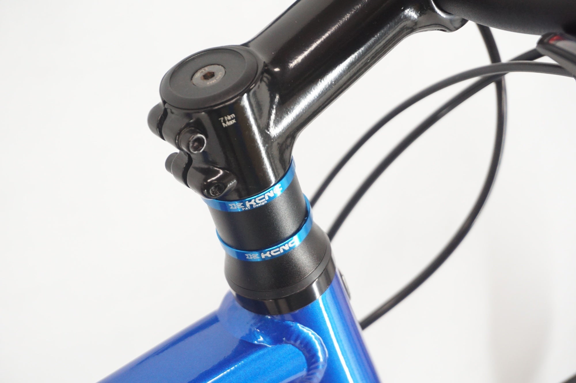 TREK 「トレック」 FX 3 DISC 2023年モデル クロスバイク / 阪急塚口店