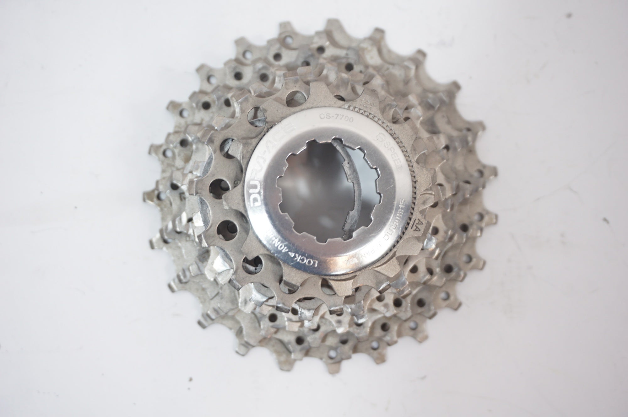 デュラエースCS-7700 12-23T スプロケット SHIMANO 「シマノ」 DURA-ACE CS-7700 12-23T スプロケット / 世田谷店