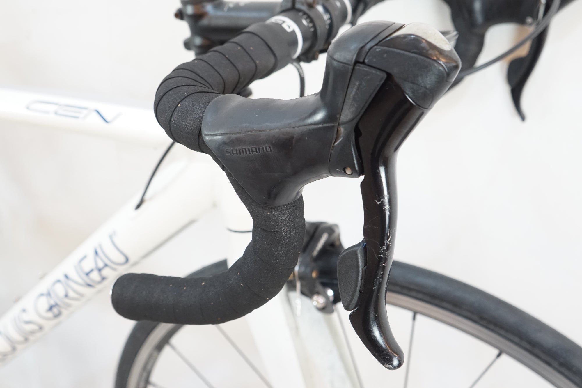 LOUIS GARNEAU 「ルイガノ」 LGS-CEN 2017年モデル ロードバイク / バイチャリ浦和ベース