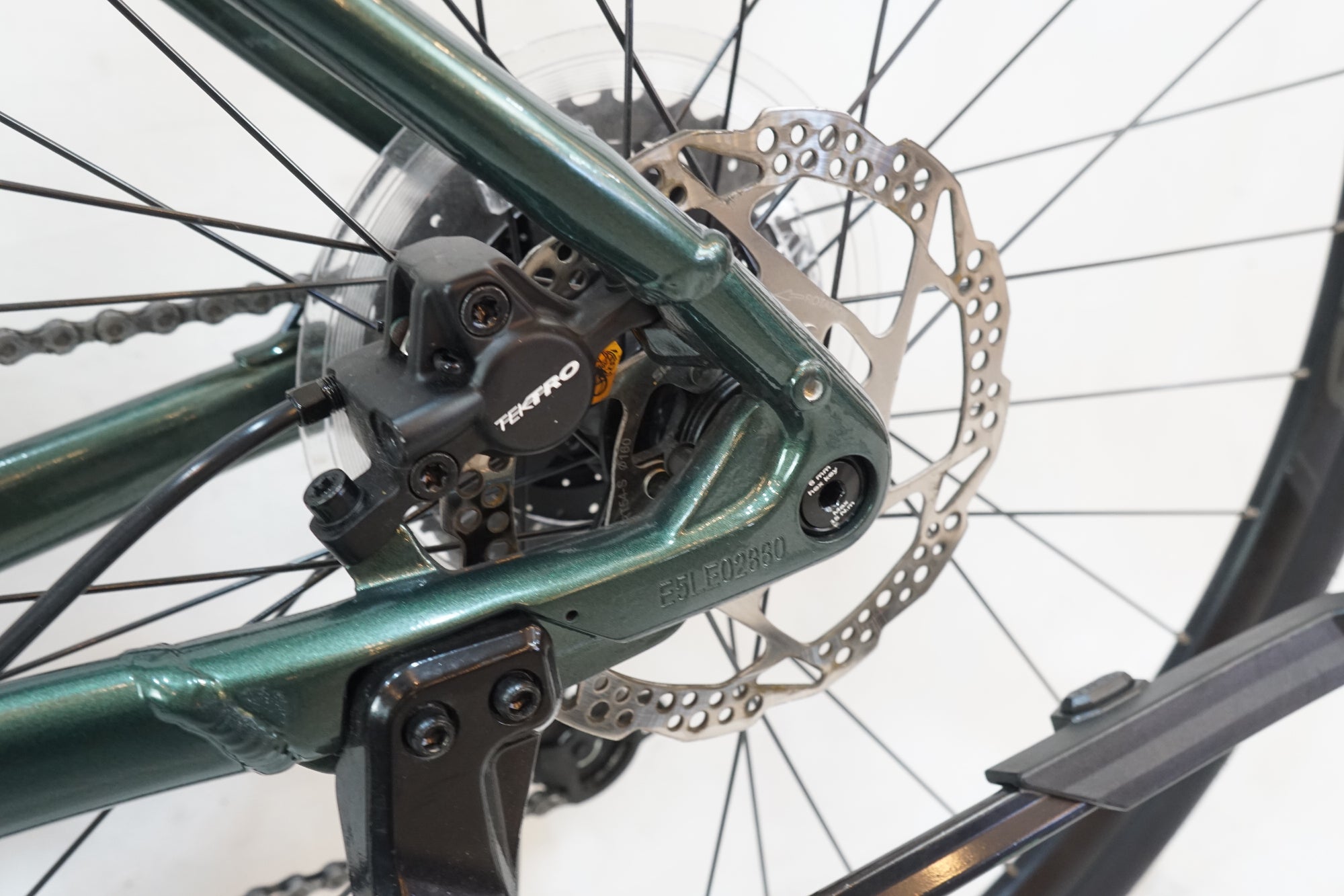 GIANT 「ジャイアント」 ESCAPE R E+ 2025年モデル e-BIKE / バイチャリ浦和ベース