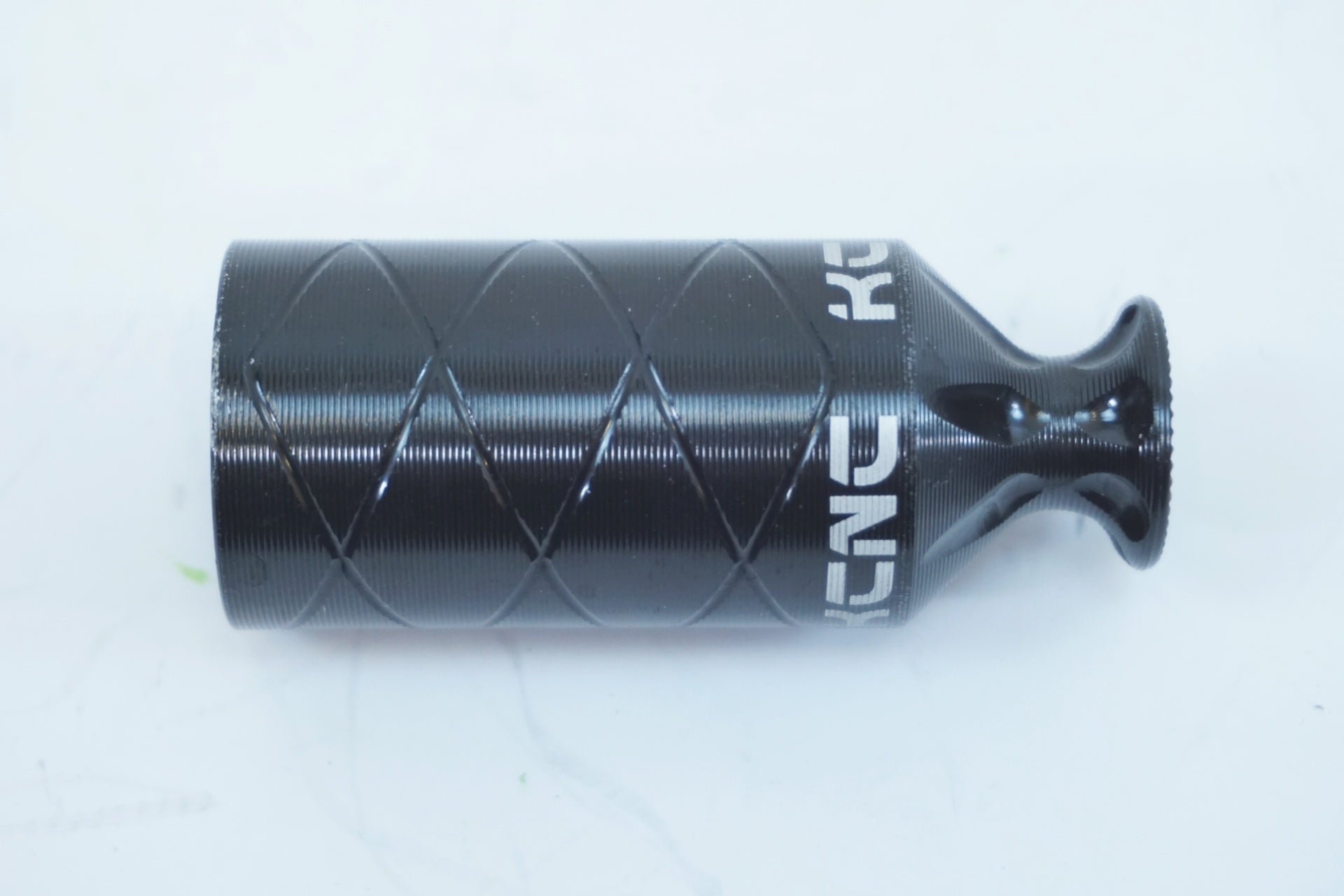 KCNC 「ケーシーエヌシー」 ライトアダプター / 有明ガーデン店