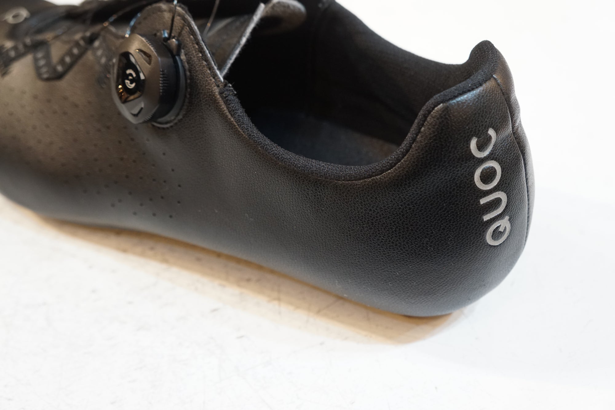 QUOC 「クオック」 ESCAPE ROAD EU43 シューズ / バイチャリ浦和ベース