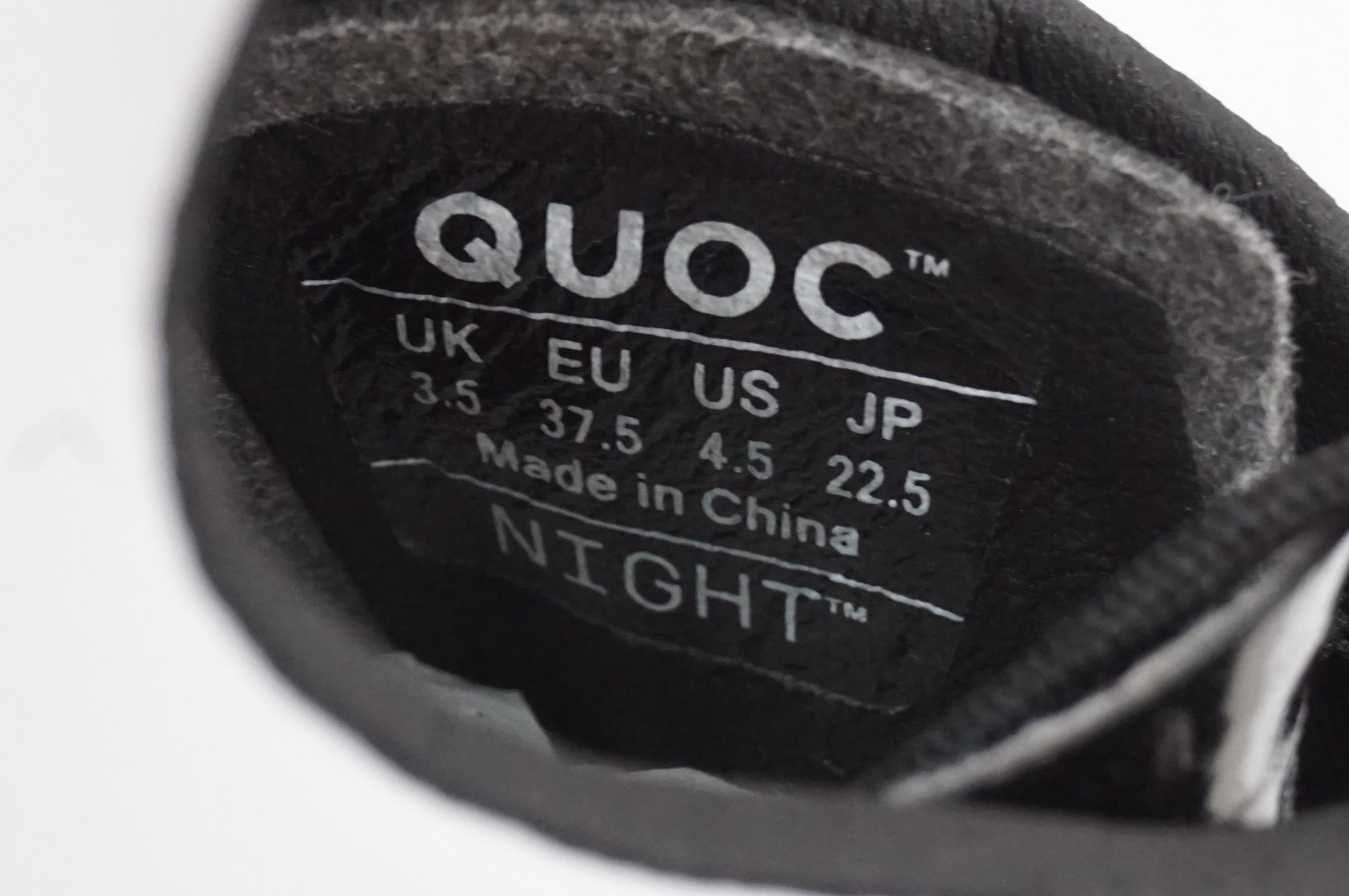 QUOC 「クオック」 NIGHT EU37.5 シューズ / 大宮店