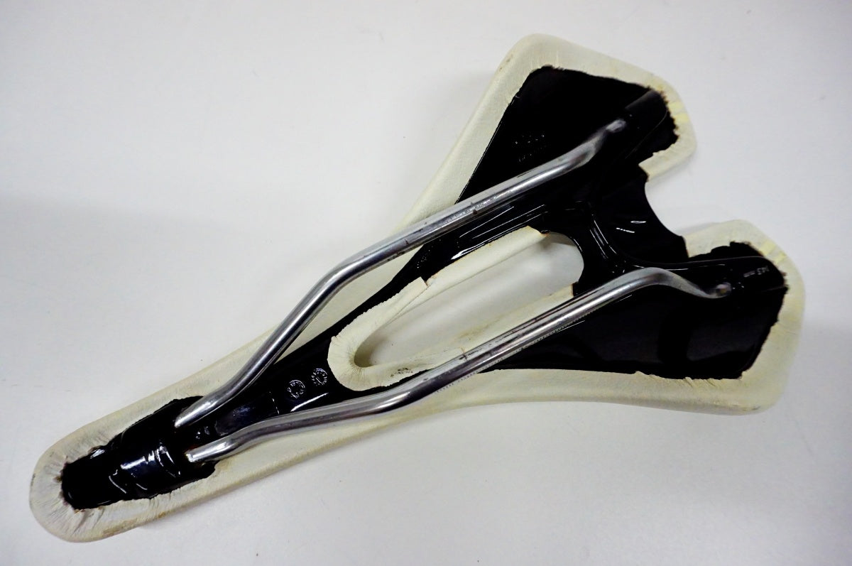 SPECIALIZED 「スペシャライズド」 ROMIN EVO サドル / 名古屋大須店