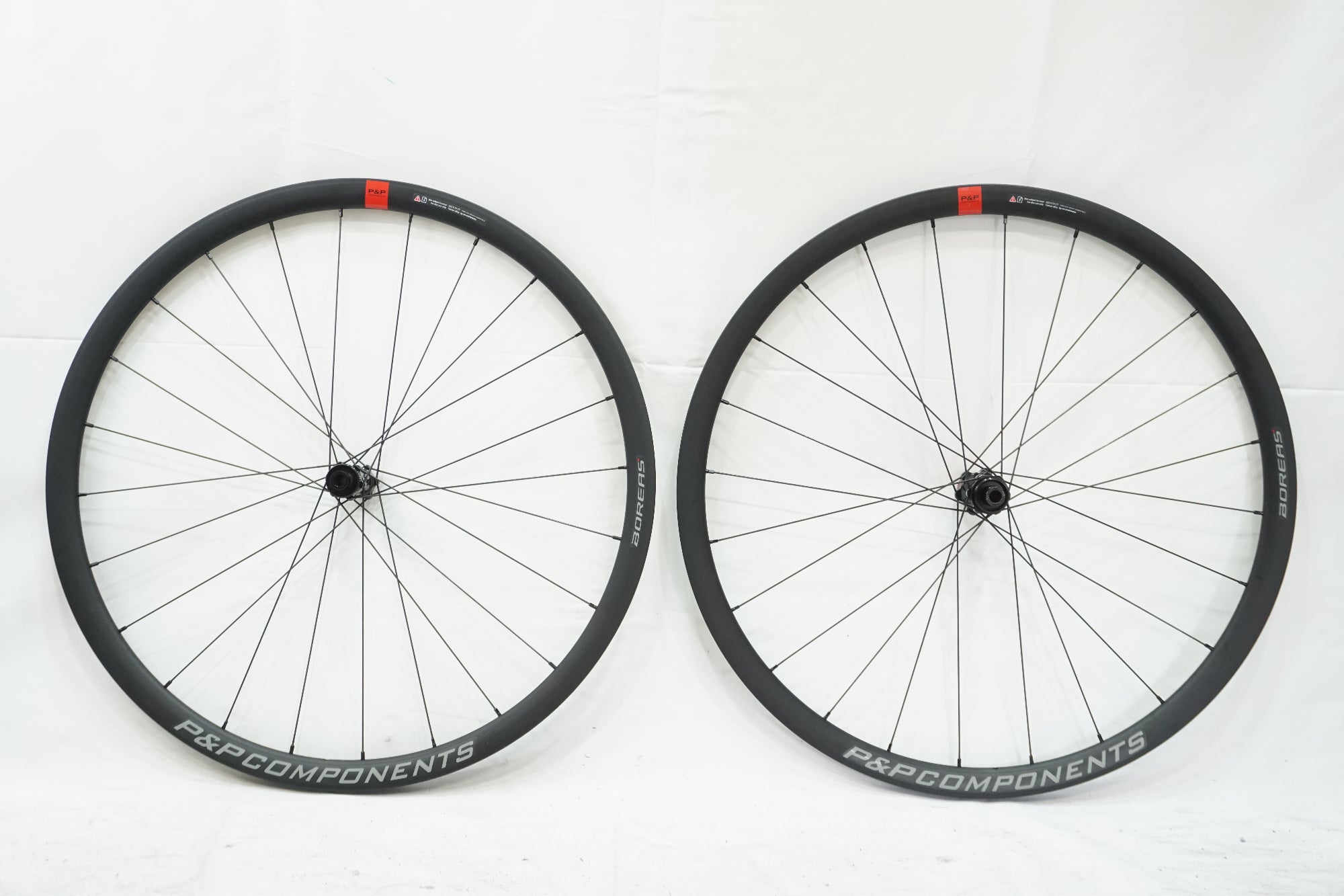 P&P COMPONENTS boreas ホイールタイヤセット P&P CONPONENTS 「ピーアンドピー コンポーネンツ」 BOREAS シマノ11速