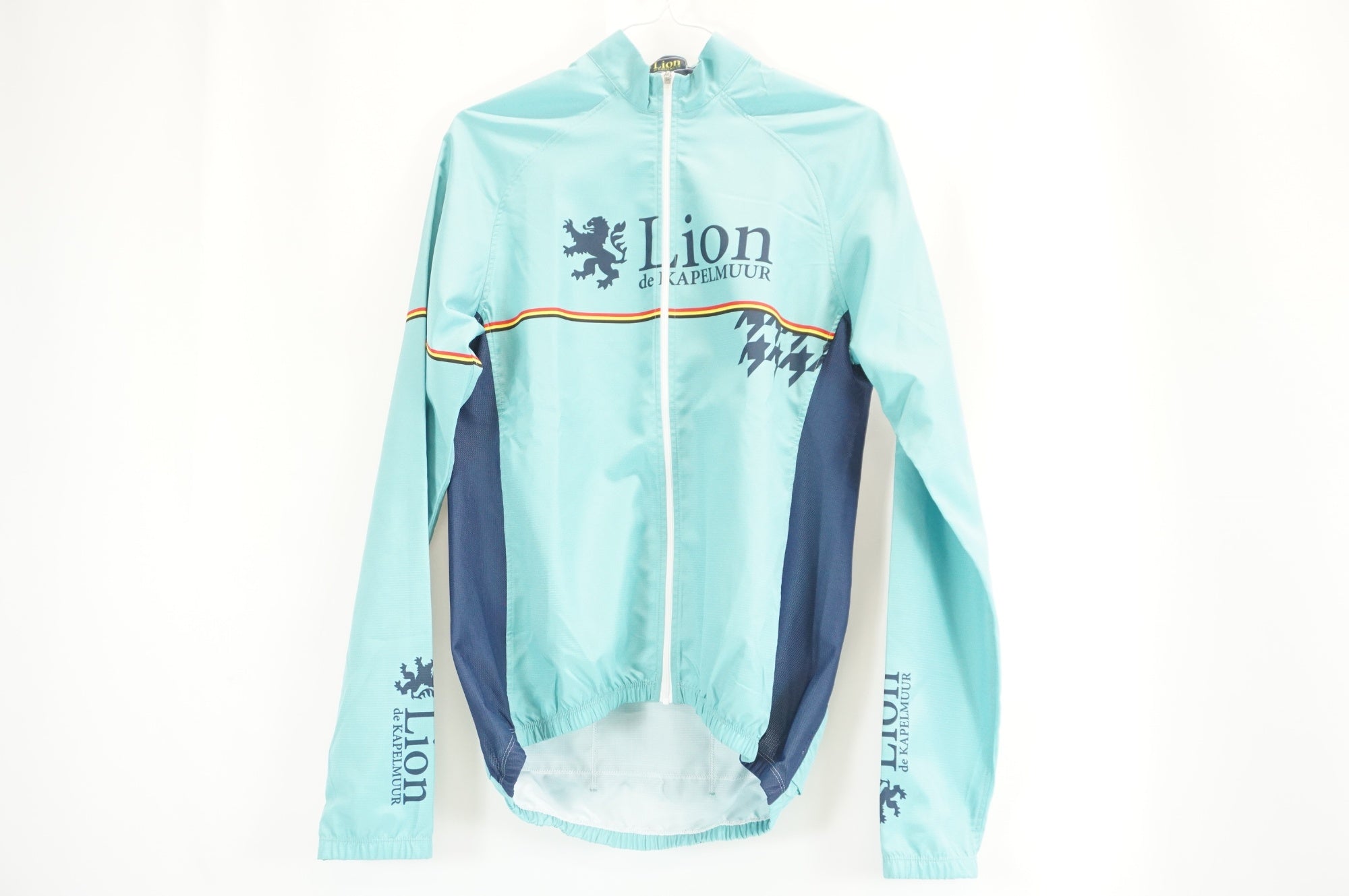Lion de KAPELMUUR ウィンドブレーカー　プローバ LION DE KAPELMUUR 「リオンドカペルミュール」 Mサイズ ウインド