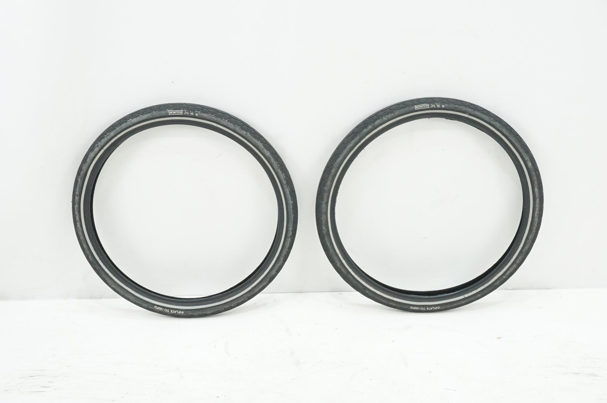 BROMPTON 「ブロンプトン」 純正 16x1 3/8 タイヤセット / 大宮店