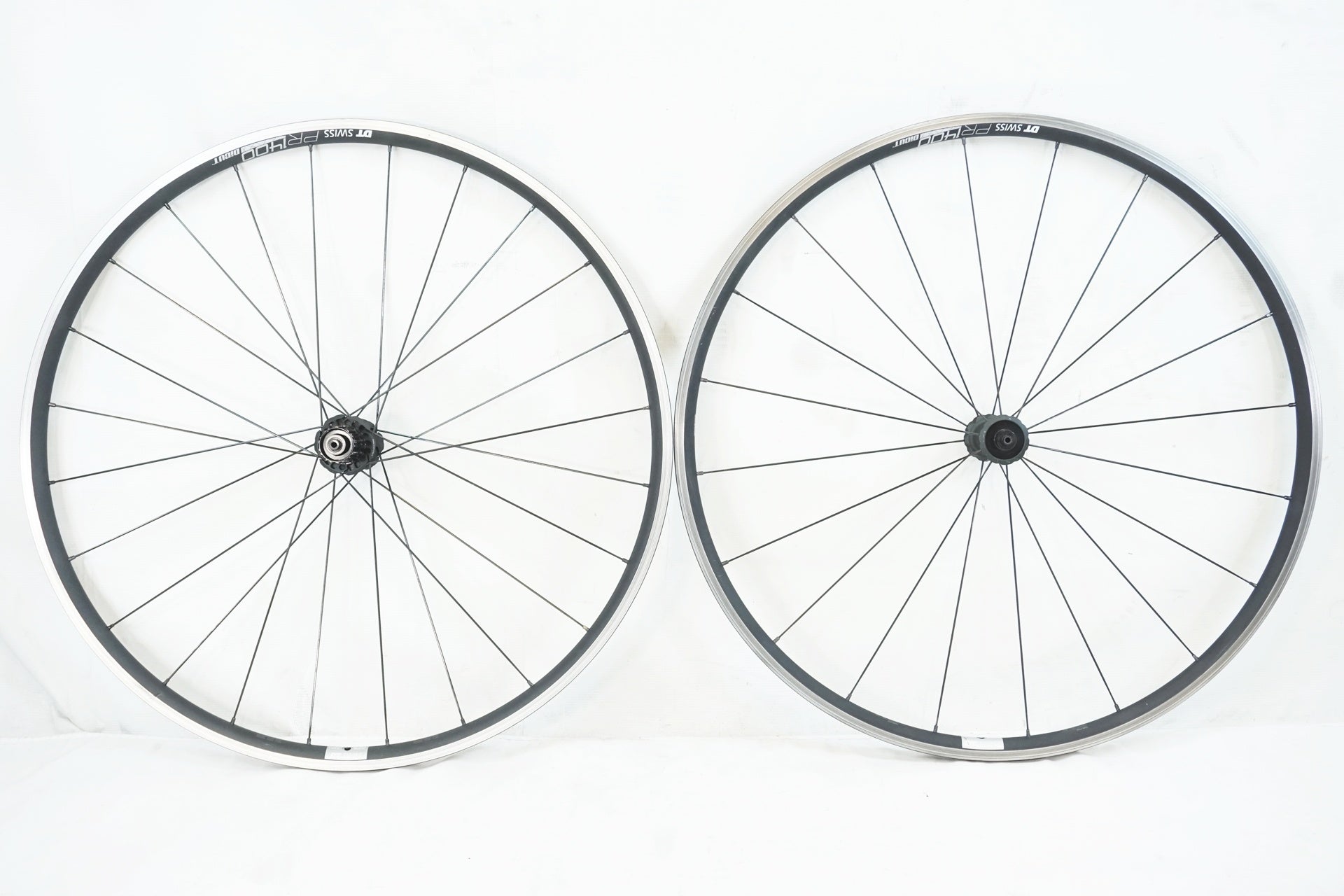 DT SWISS 「ディーティースイス」 PR1400 DICUT シマノ11速 ホイール