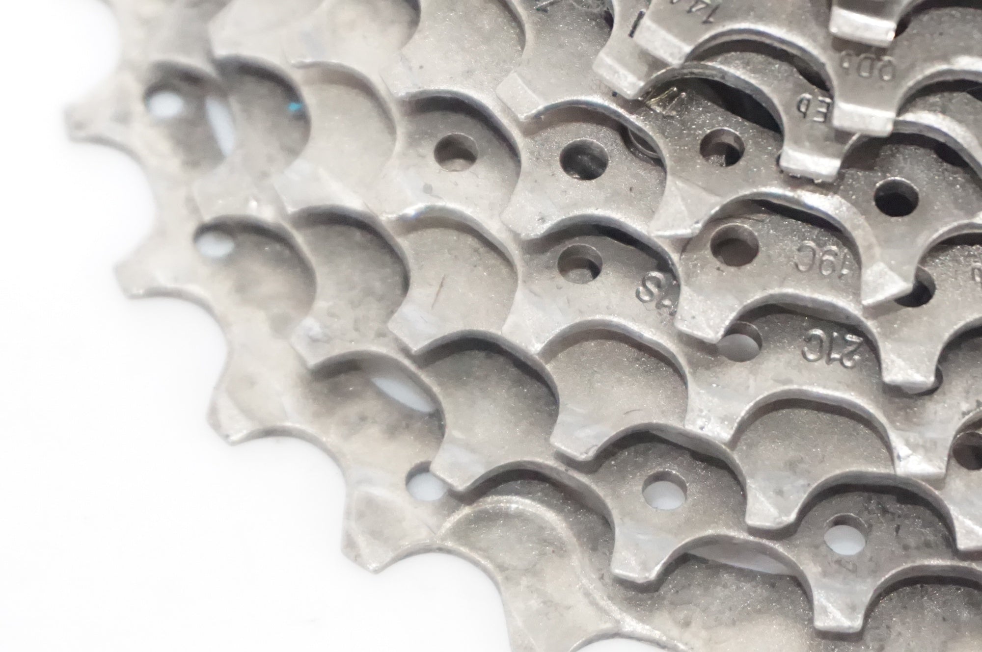 SHIMANO 「シマノ」 ULTEGRA CS-R8000 11-28T スプロケット / AKIBA店