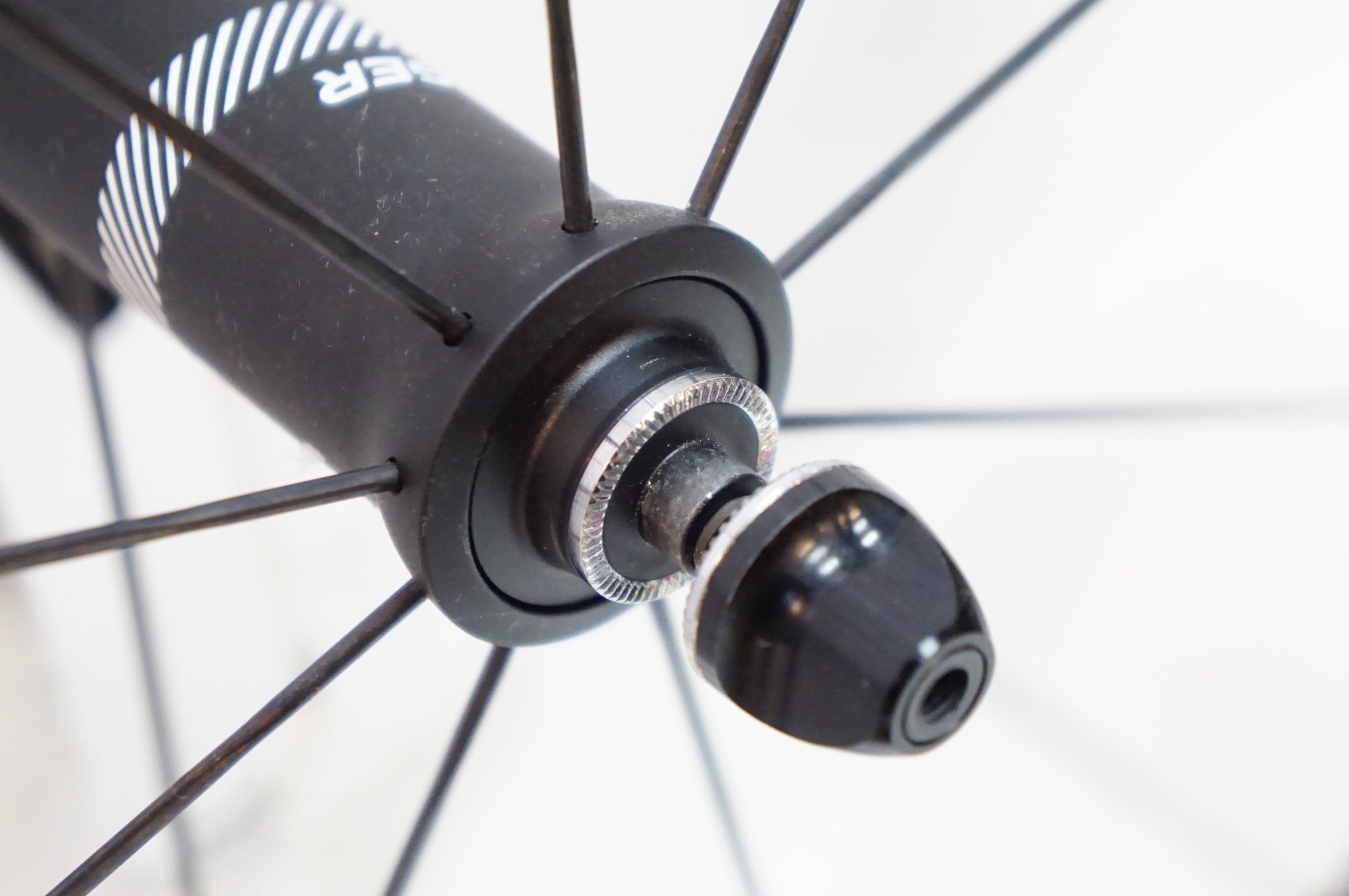 BONTRAGER 「ボントレガー」 AURA 5 TLR シマノ 11速 ホイールセット / 熊谷本店