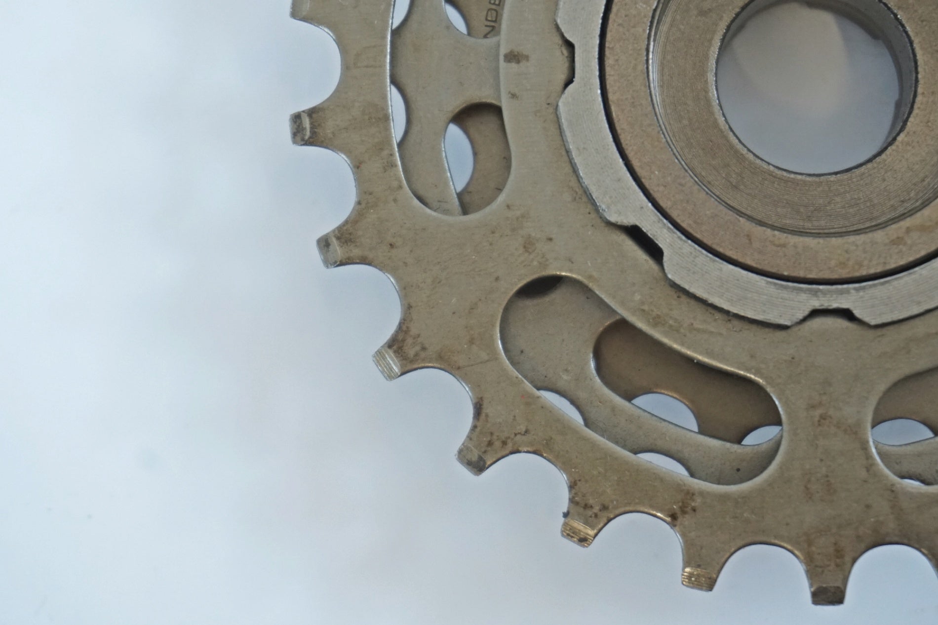 SUNTOUR 「サンツアー」 AP スプロケット 13-24T 6S ボスフリー / 有明ガーデン店