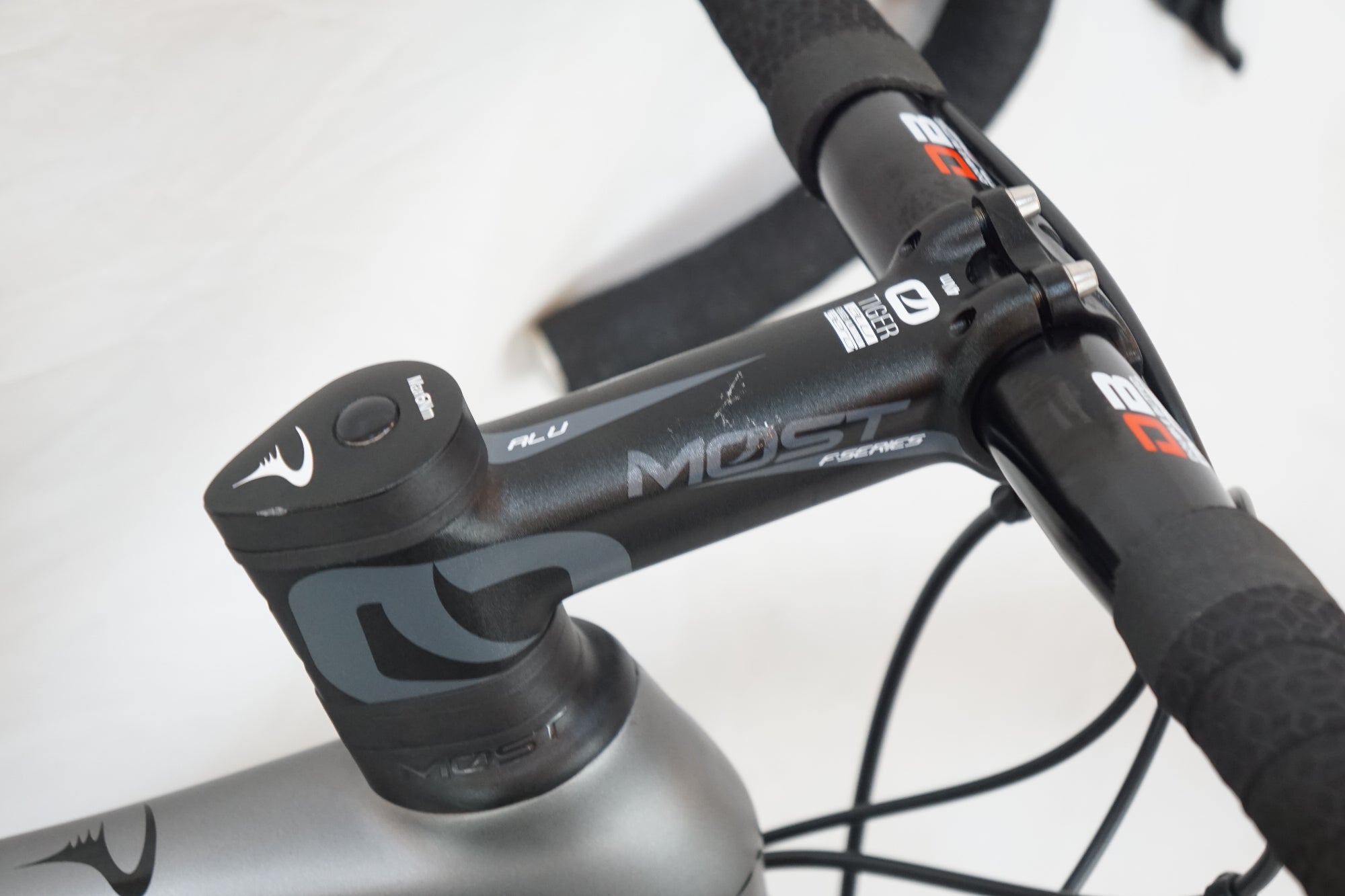 PINARELLO 「ピナレロ」 PARIS DISK 105 2021年モデル ロードバイク / バイチャリ浦和ベース