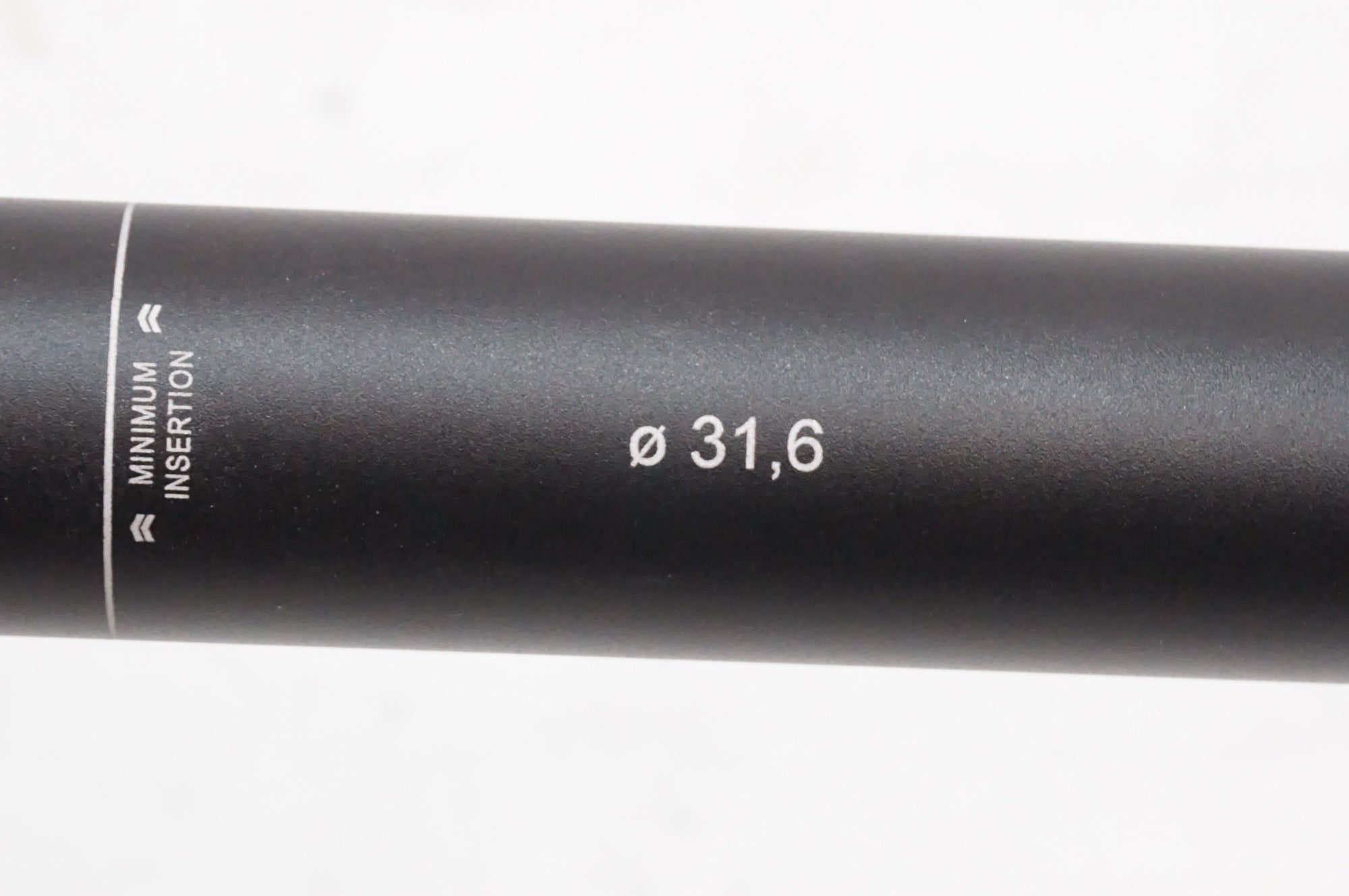 MAGURA 「マグラ」 VYRON ELECT 400mm φ31.6 シートポスト / 大宮店