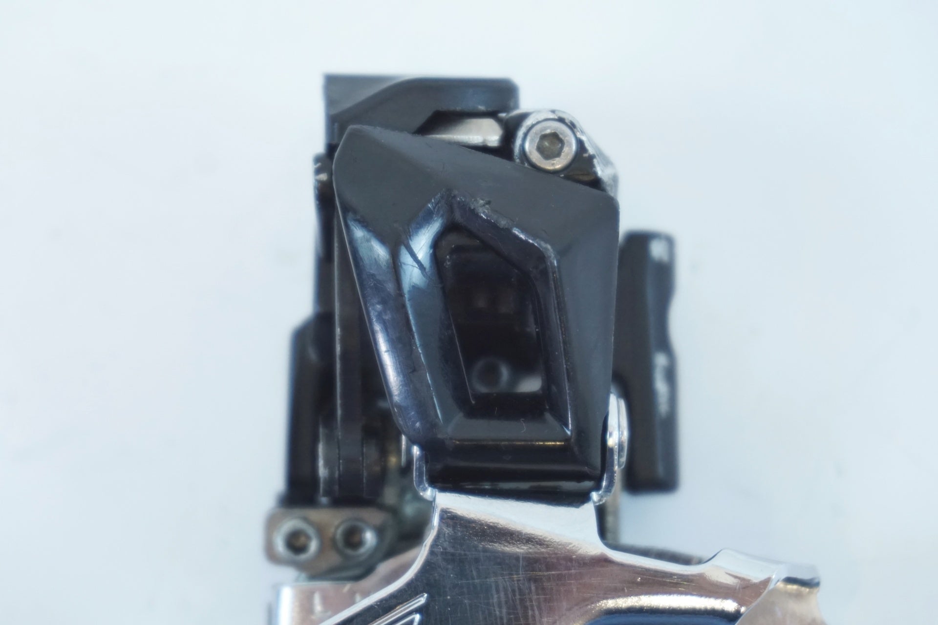 SHIMANO 「シマノ」 105 FD-R7000 フロントディレイラー / 有明ガーデン店