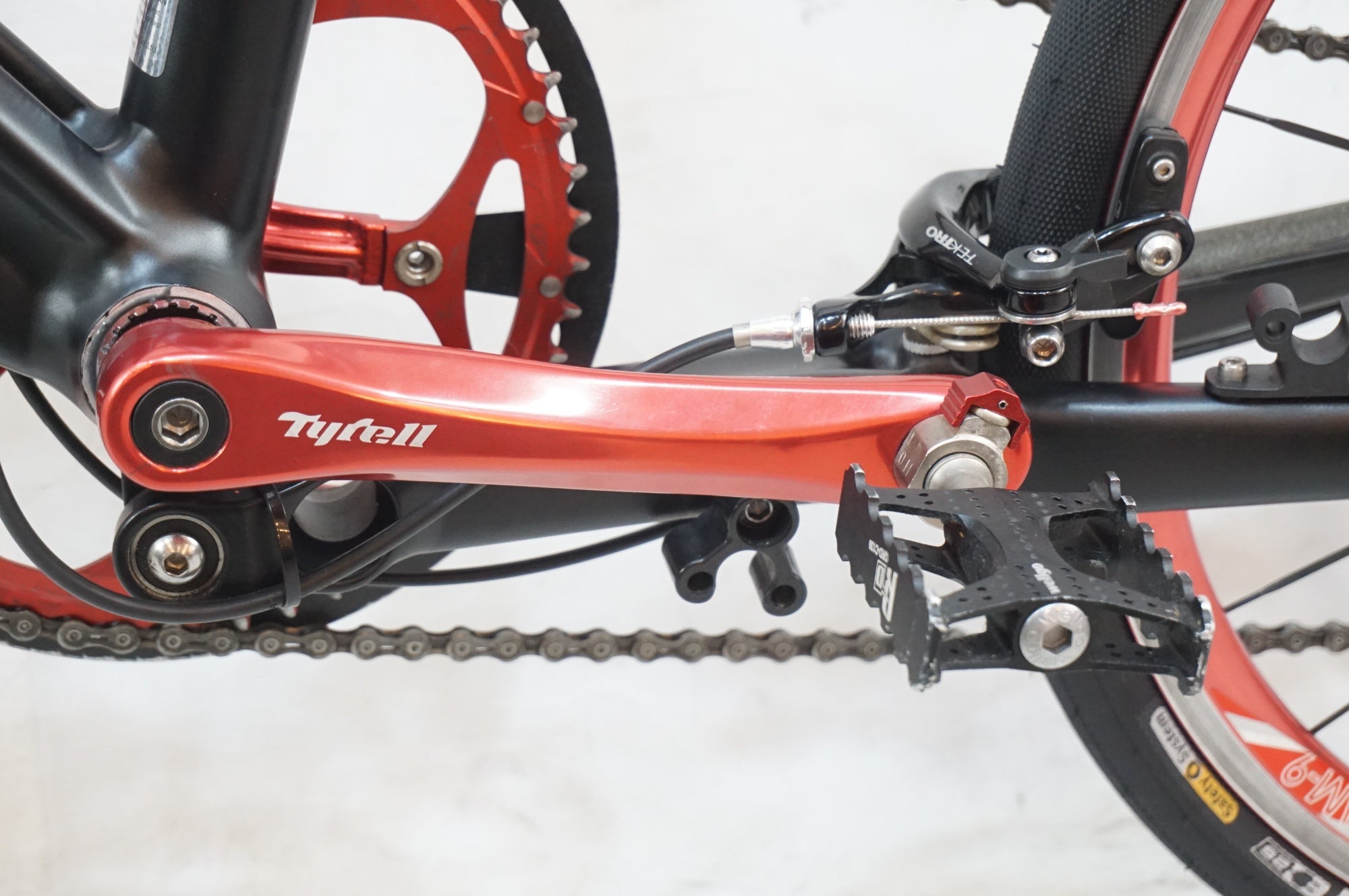 TYRELL 「タイレル」 FX 2012年モデル カスタム 20インチ 折り畳み自転車 / 浦和ベース