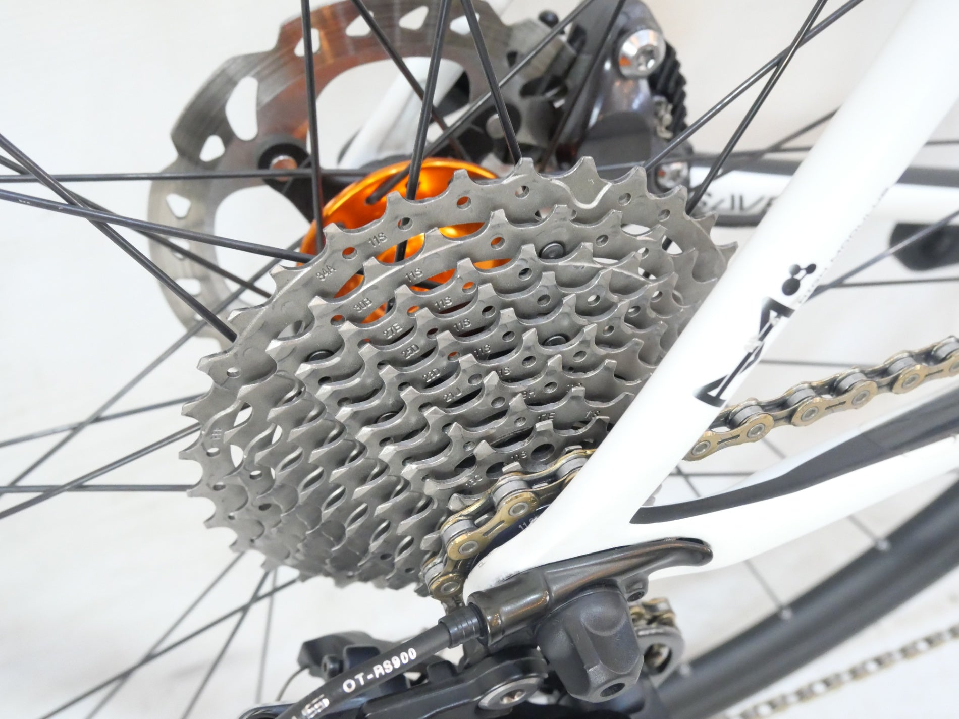 CANNONDALE 「キャノンデール」 SUPERSIX EVO HI-MOD DISC 2017年モデル ロードバイク / バイチャリ浦和ベース