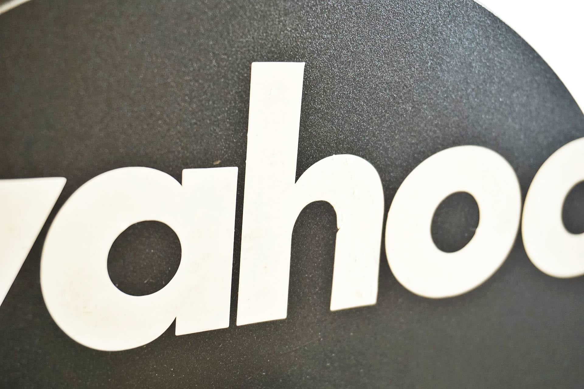 WAHOO 「ワフー」 KICKR CORE WF123 サイクルトレーナー / 有明ガーデン店