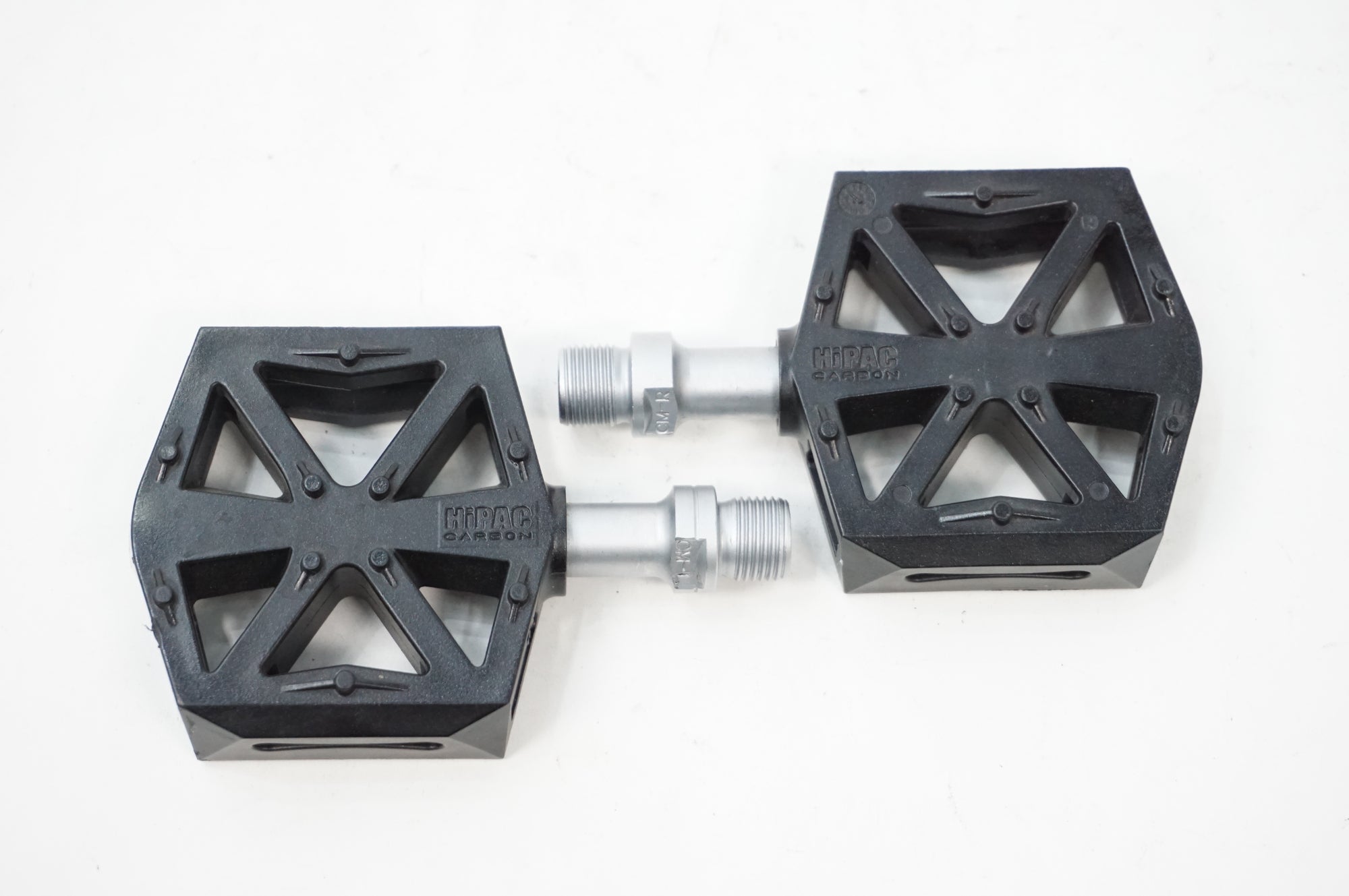 VP ONE 「ヴイピーワン」 HIPAC CARBON ペダル / 川越店