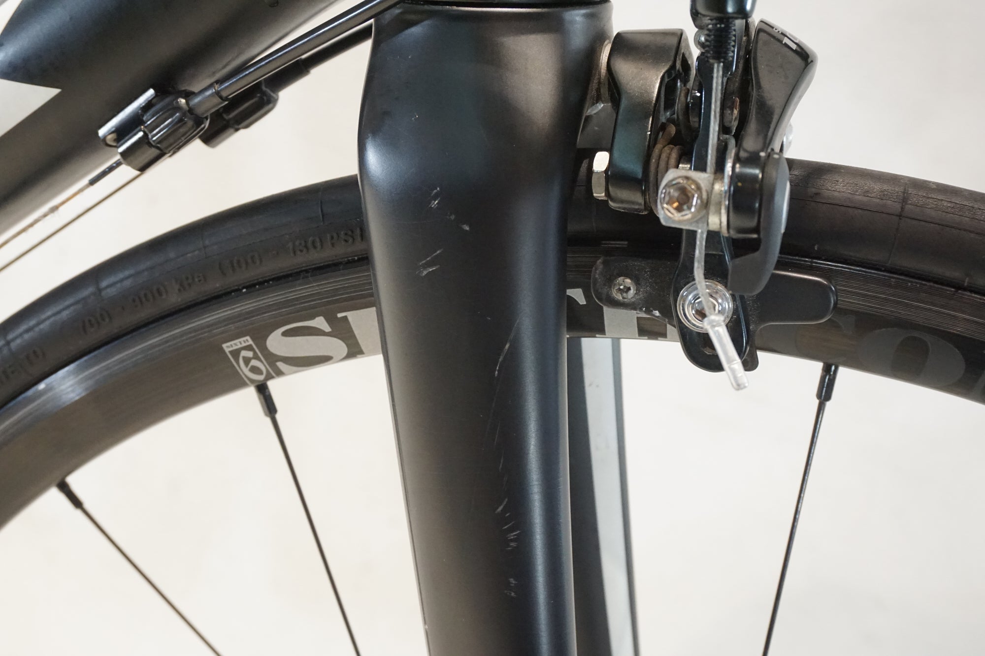 TREK 「トレック」 EMONDA S5 2016年モデル ロードバイク / 横浜戸塚店