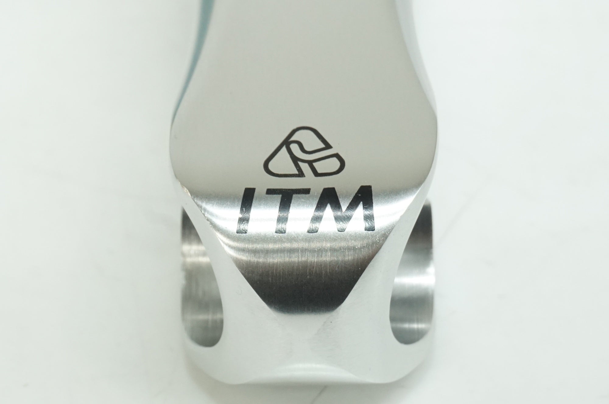 ITM 「アイティーエム」 COLNAGO 110mm φ25.4 ステム / 大宮店