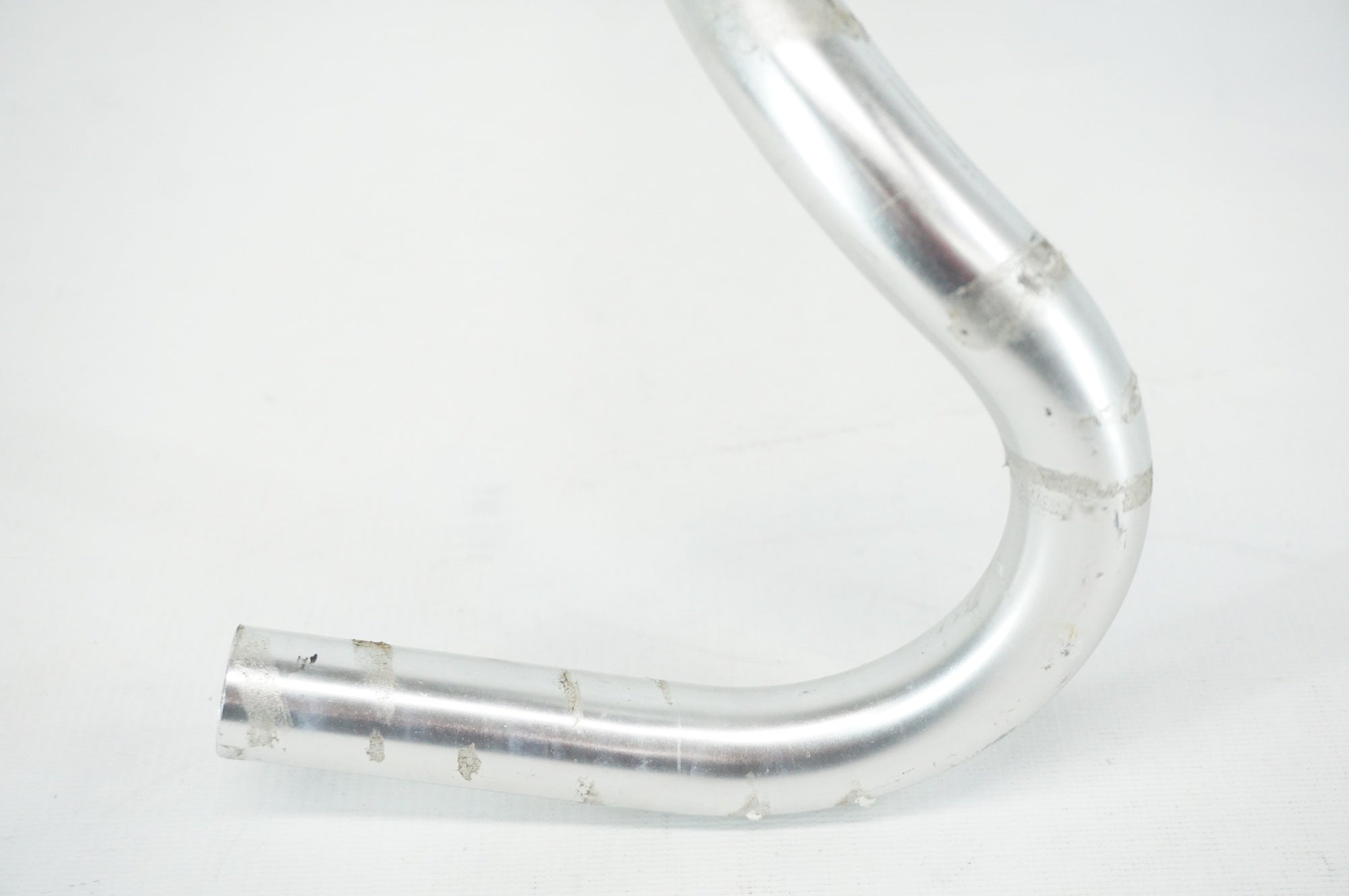 NITTO 「ニットー」 NEAT MOD 185 Φ26.0 400mm ハンドル / 阪急塚口店