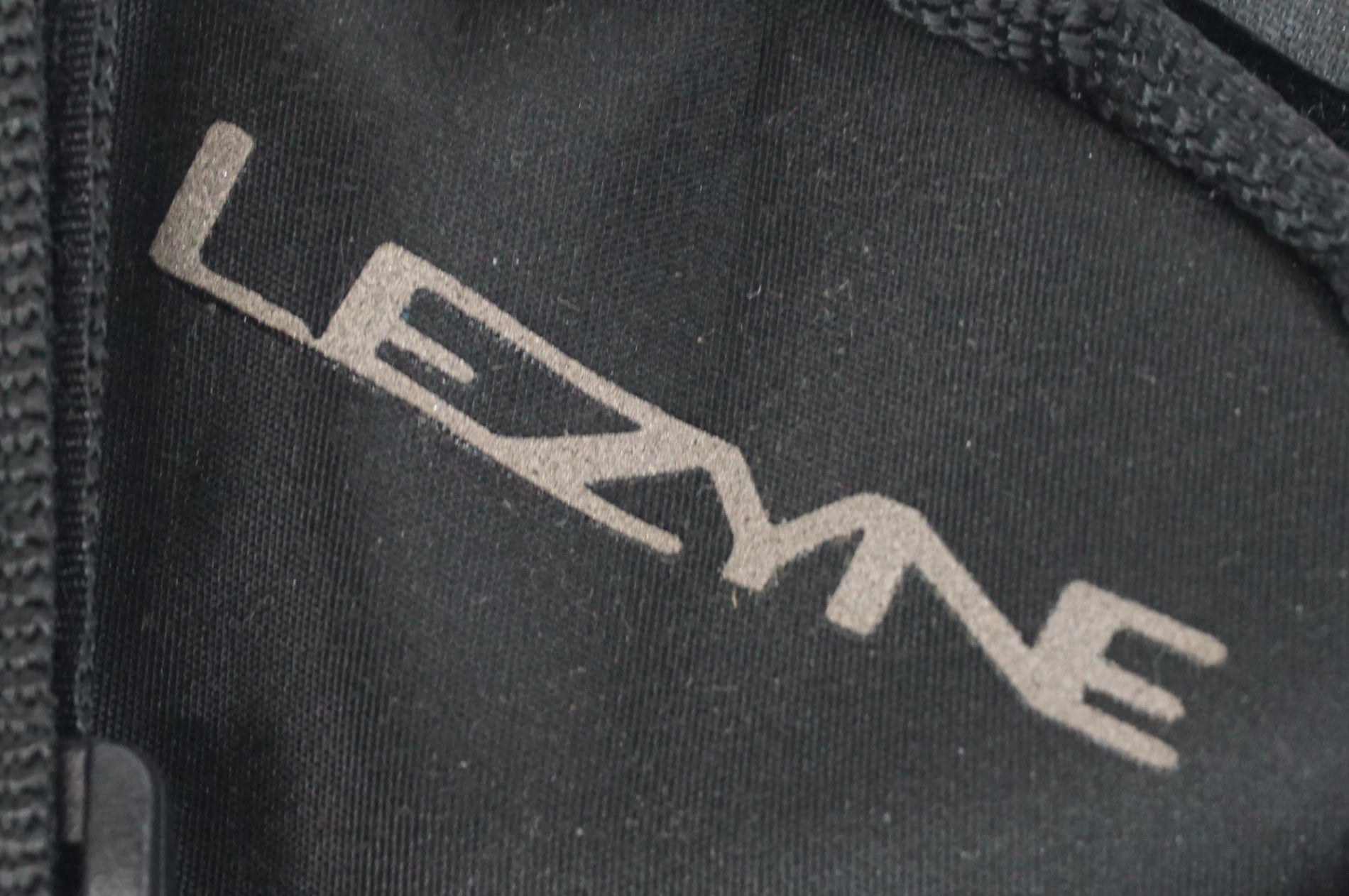 LEZYNE 「レザイン」 M-CADDY サドルバッグ / 阪急塚口店