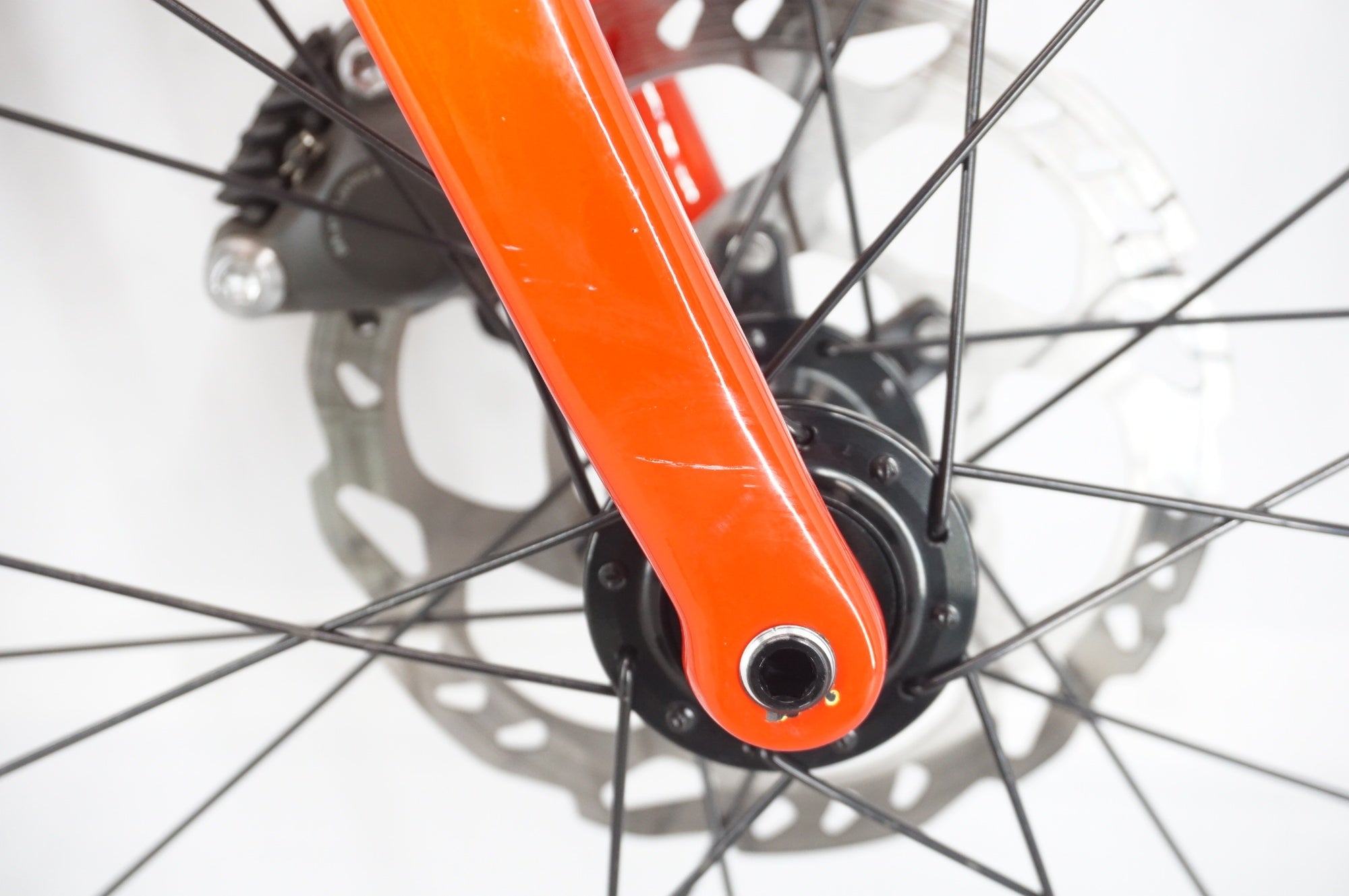 TREK 「トレック」 EMONDA ALR 4 DISC 2022年モデル ロードバイク / 阪急塚口店