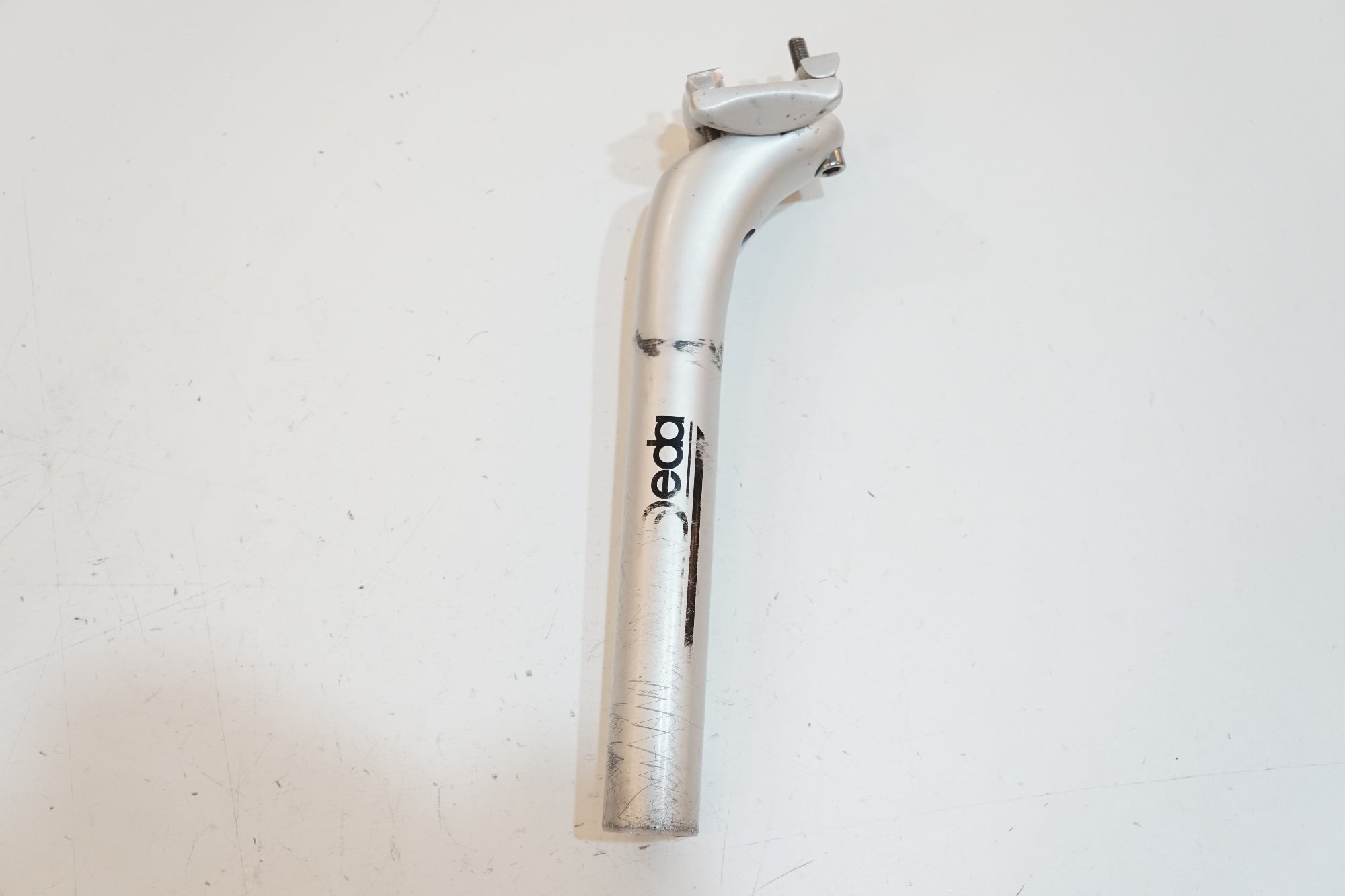 DEDA 「デダ」 RS01 φ27.2 220mm シートポスト / バイチャリ浦和ベース