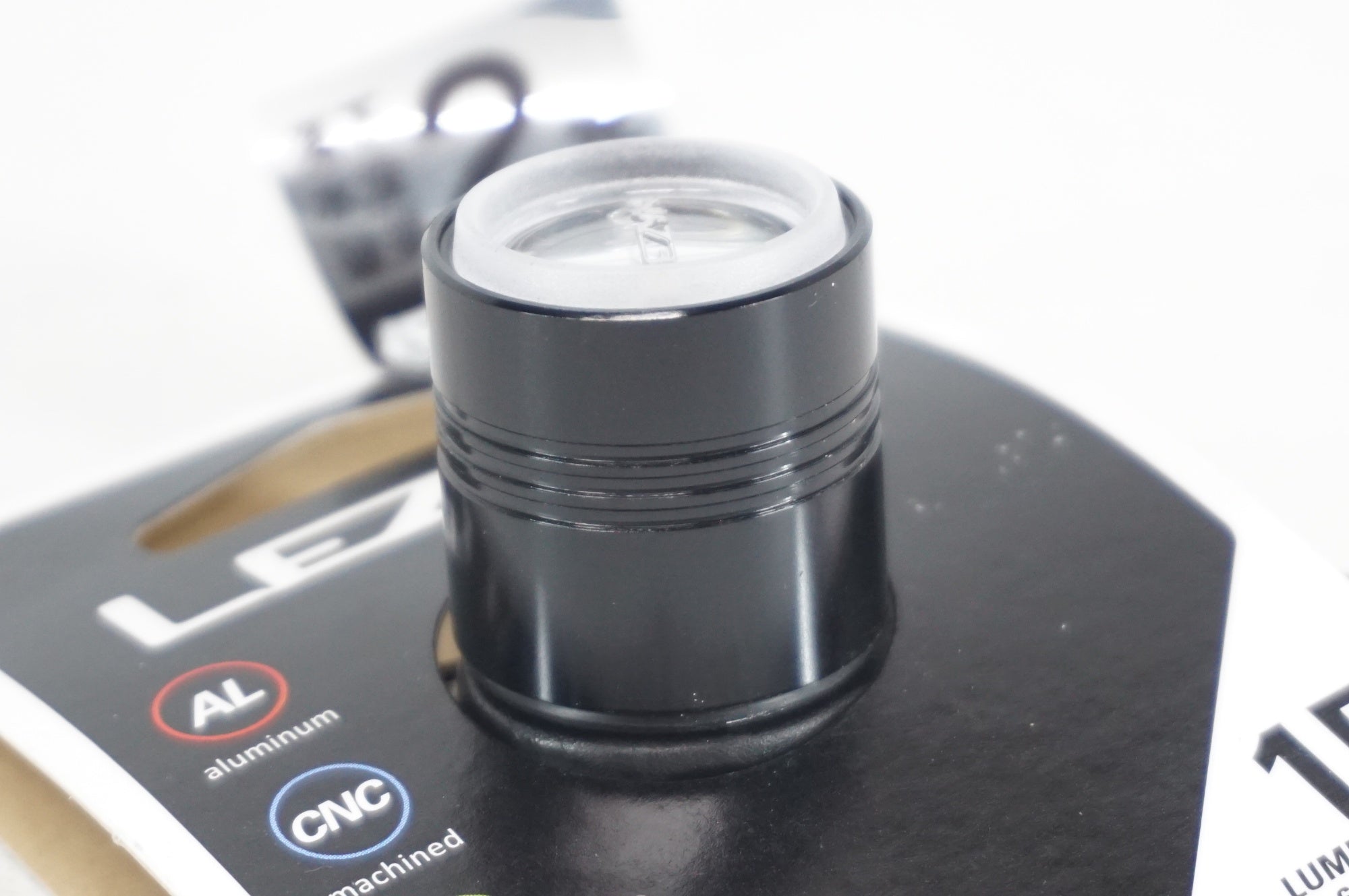 LEZYNE 「レザイン」 FEMTO DRIVE ライトセット / 阪急塚口店