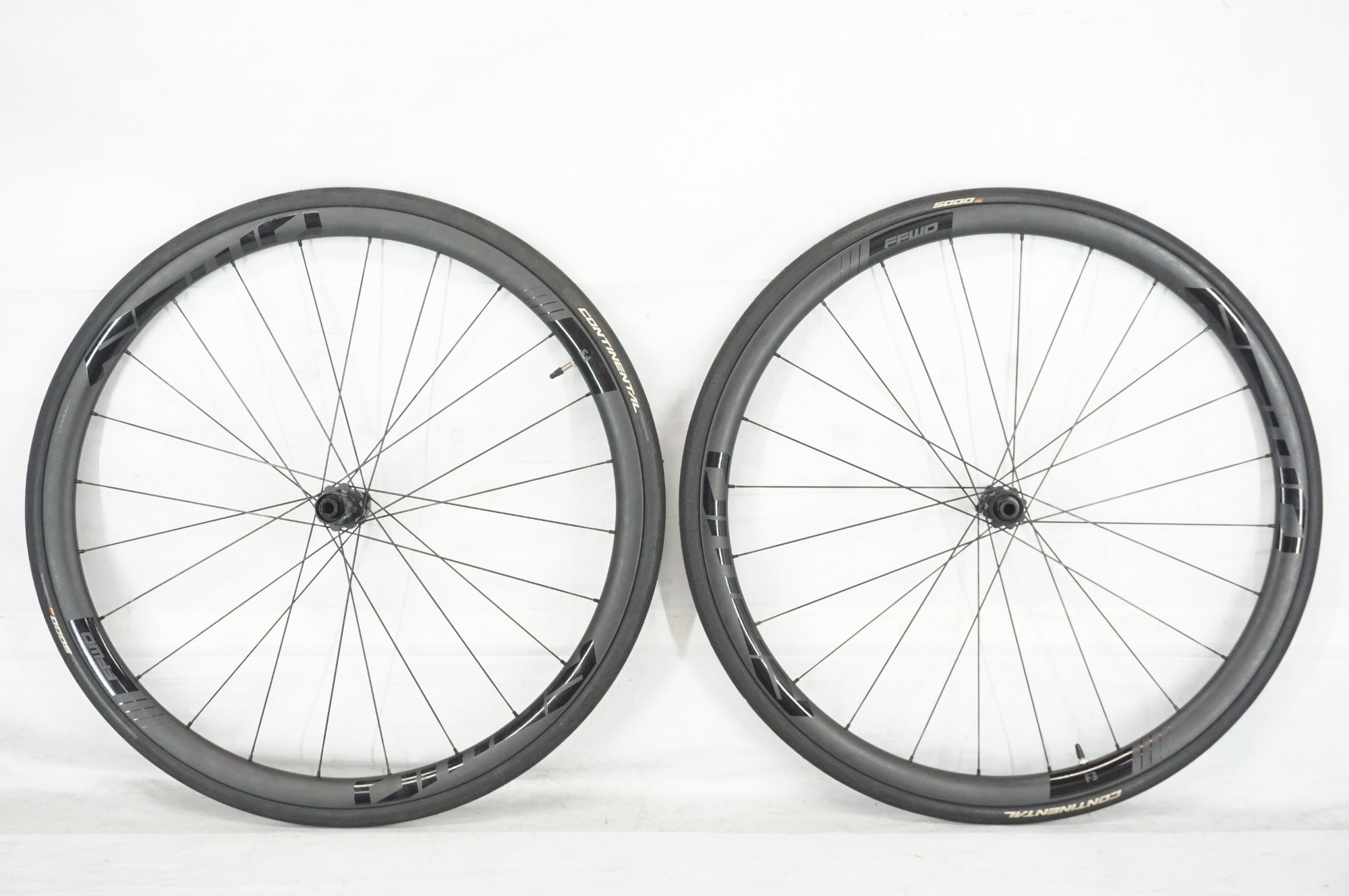 パーツ FFWD F3R-FCC F3R19_SET.jpg