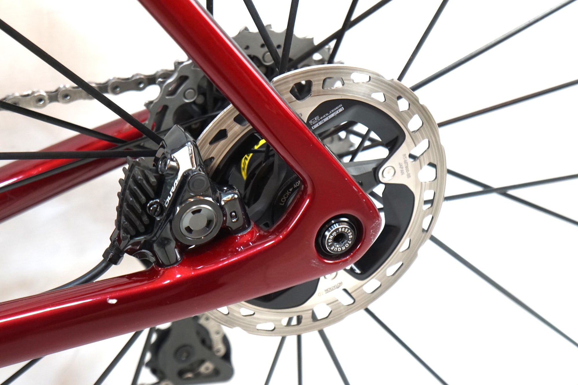 TREK 「トレック」 EMONDA SLR7 DISC 2021年モデル ロードバイク / バイチャリ浦和ベース