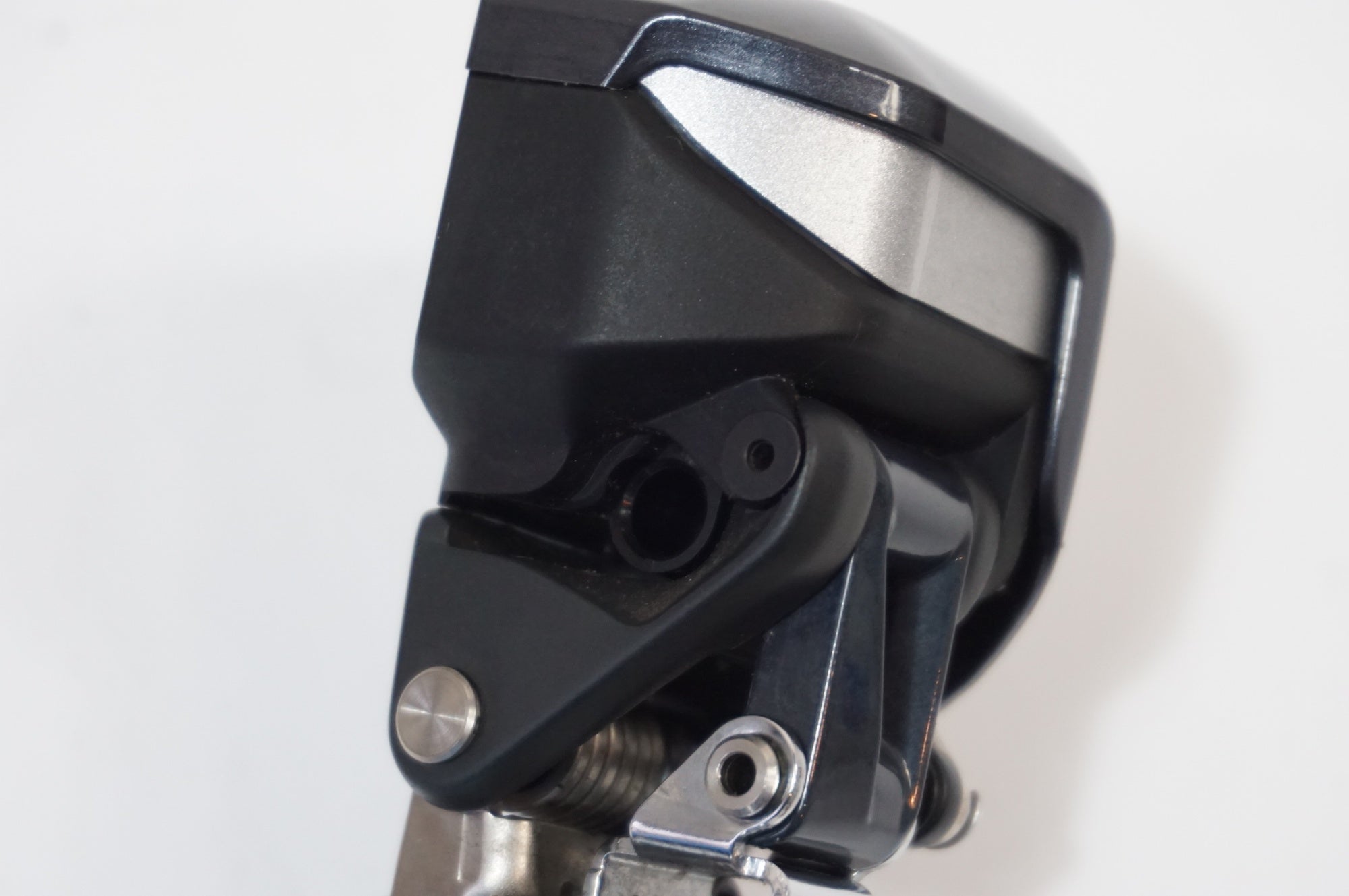 SHIMANO 「シマノ」 ULTEGRA FD-R8050 フロントディレイラー / 世田谷店