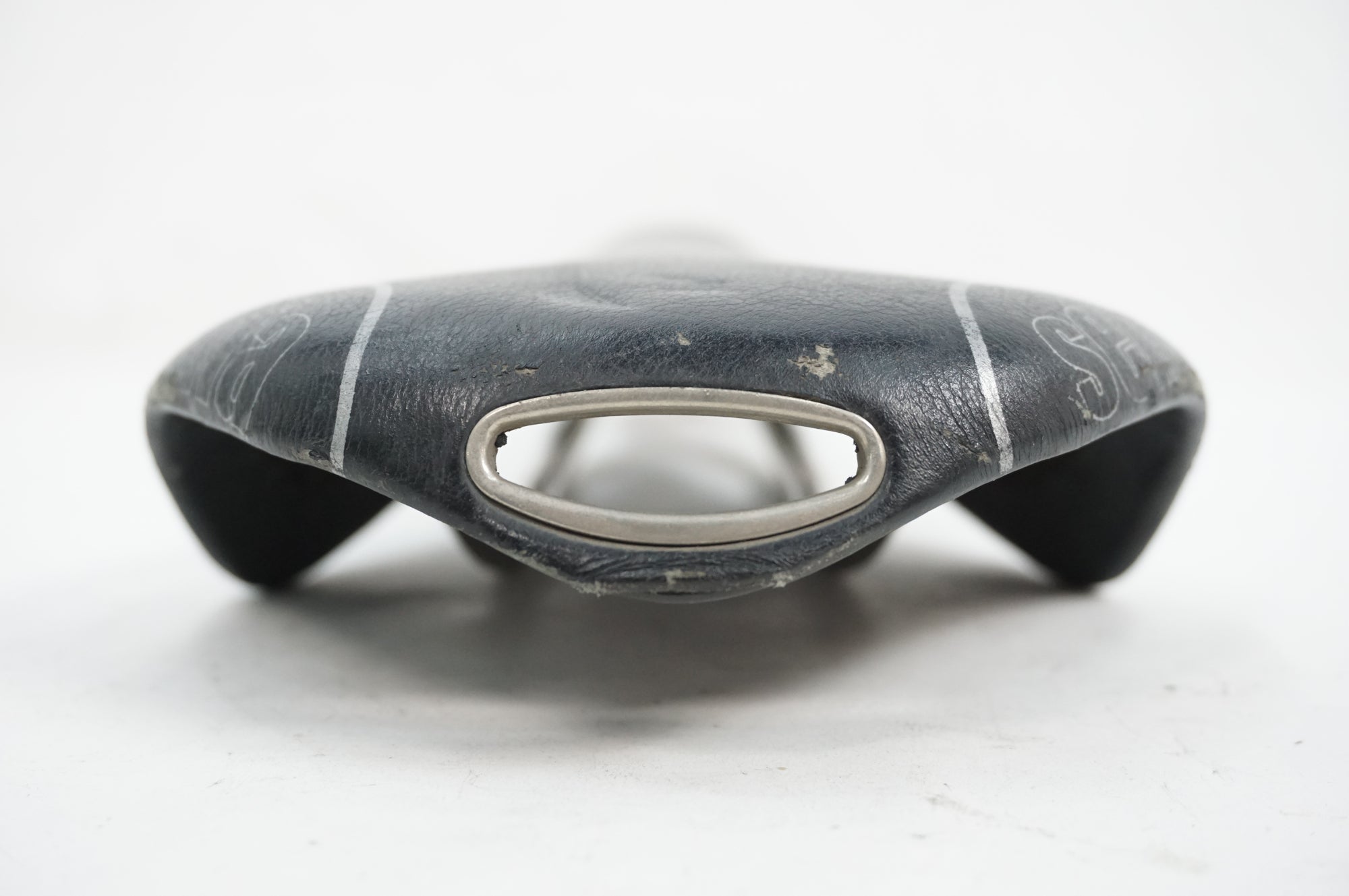 SELLE ITALIA 「セライタリア」 FLITE サドル / 川越店