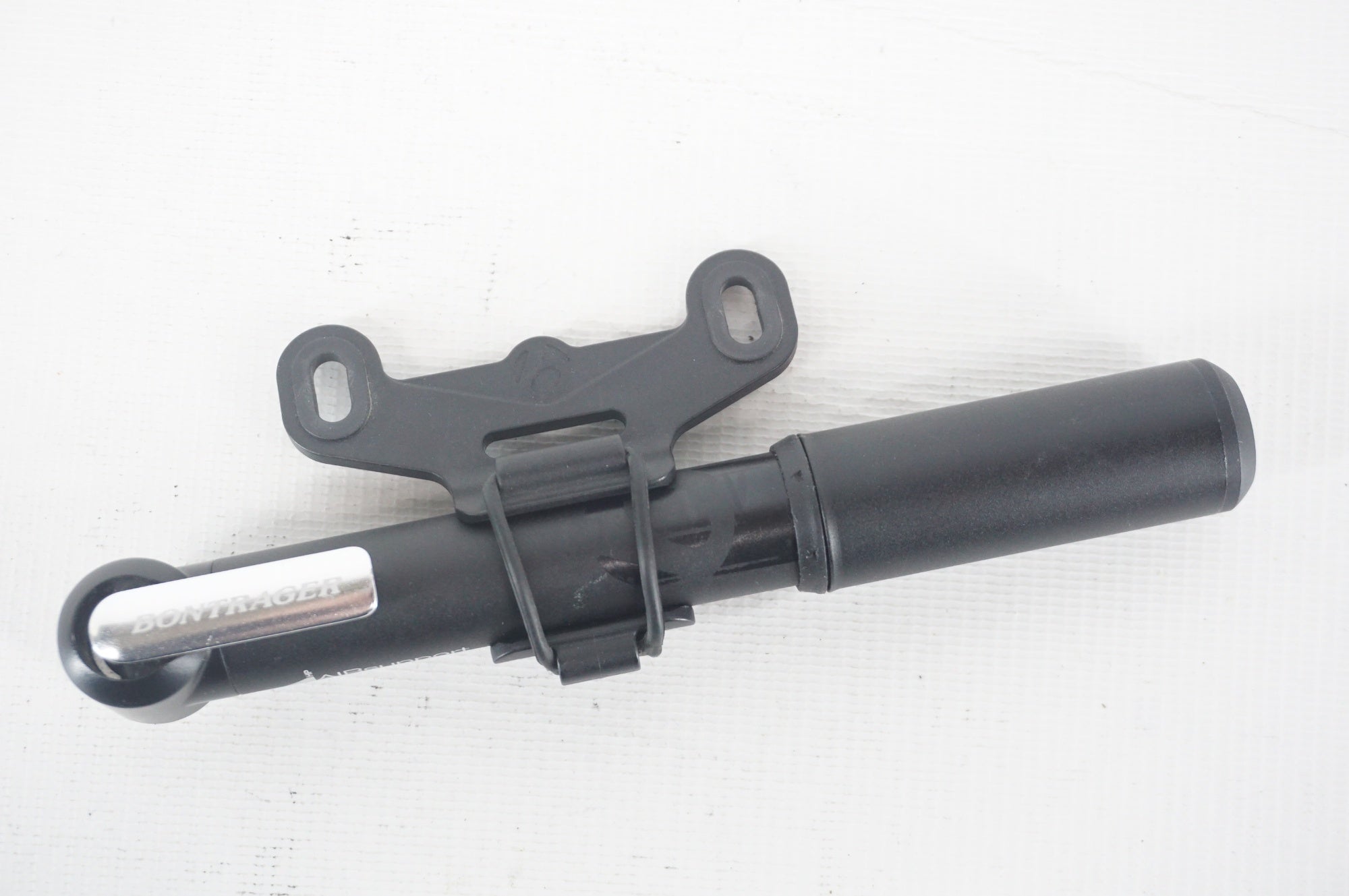 BONTRAGER 「ボントレガー」 AIR SUPPORT 携帯ポンプ / 阪急塚口店