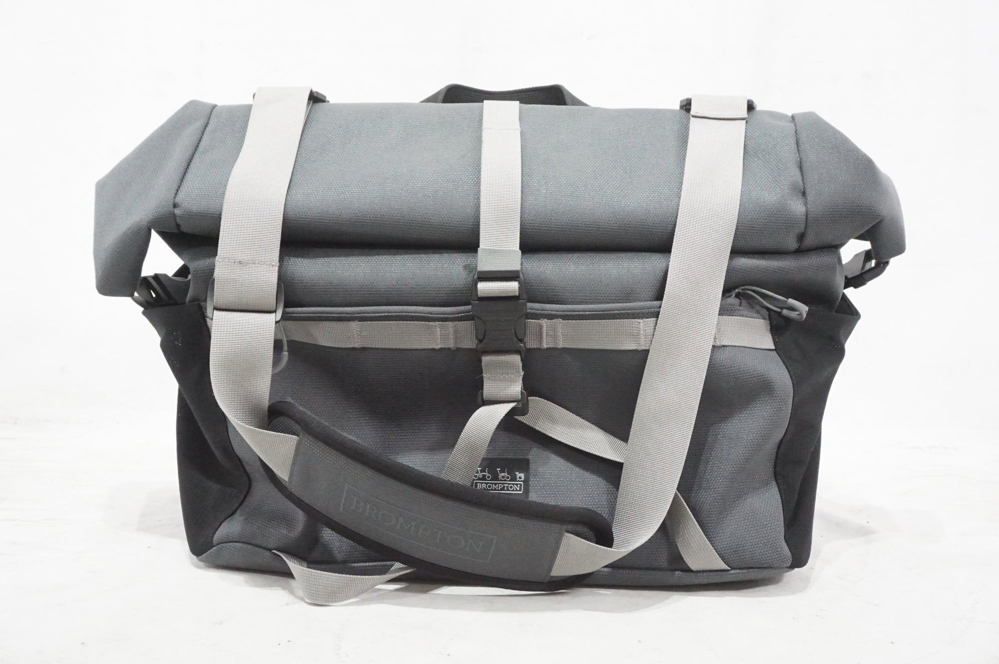 BROMPTON　ロールトップバッグ【中古美品】 BROMPTON ロールトップバッグ【中古美品】 楽天市場】OP